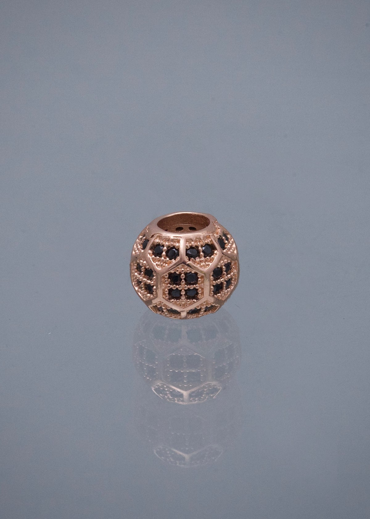 Herraje con Swarovski Negro 1.6gr / 0.7cm / 8.6mm — Oro Rosado