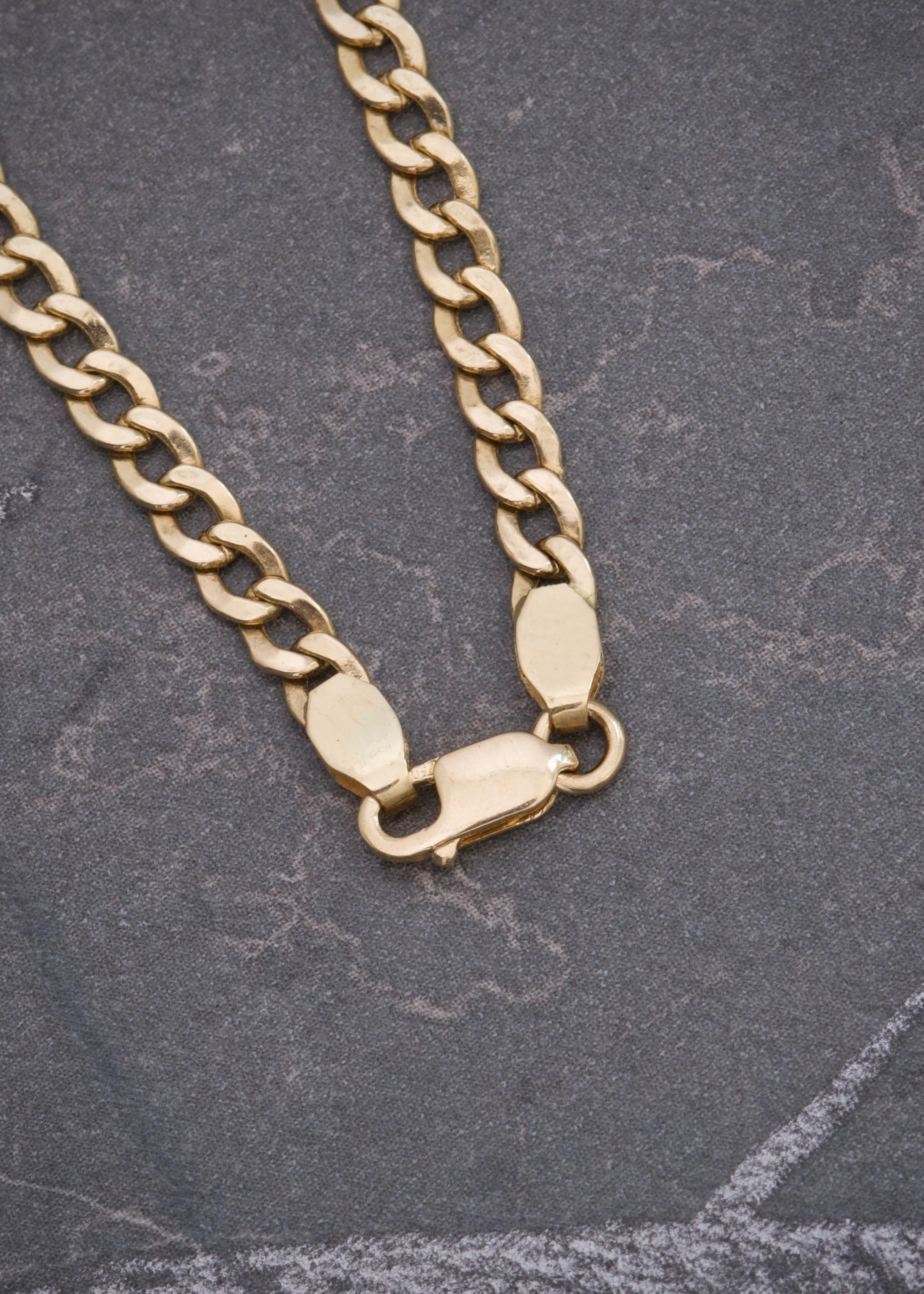 Cadena bebe 3.9gr / Largo 32cm / Oro Amarillo italy cte B