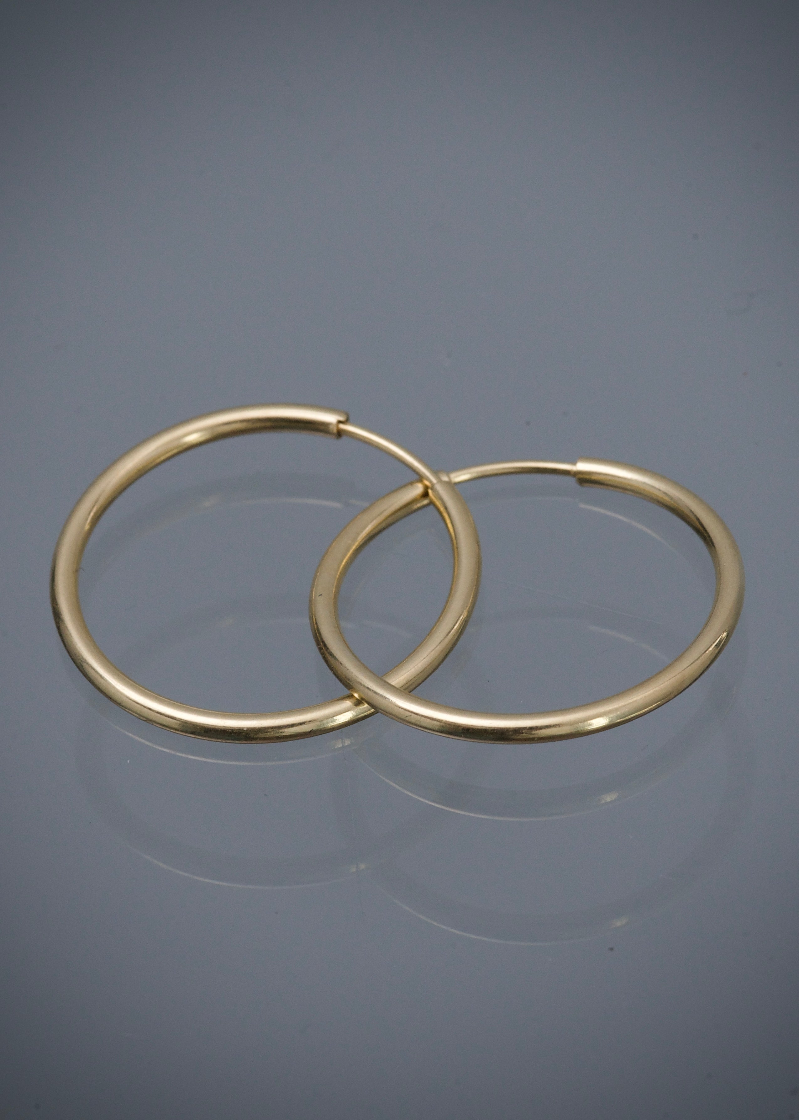 Candongas lisas 1.05gr / Largo 1.9cm / Oro Amarillo Nac B