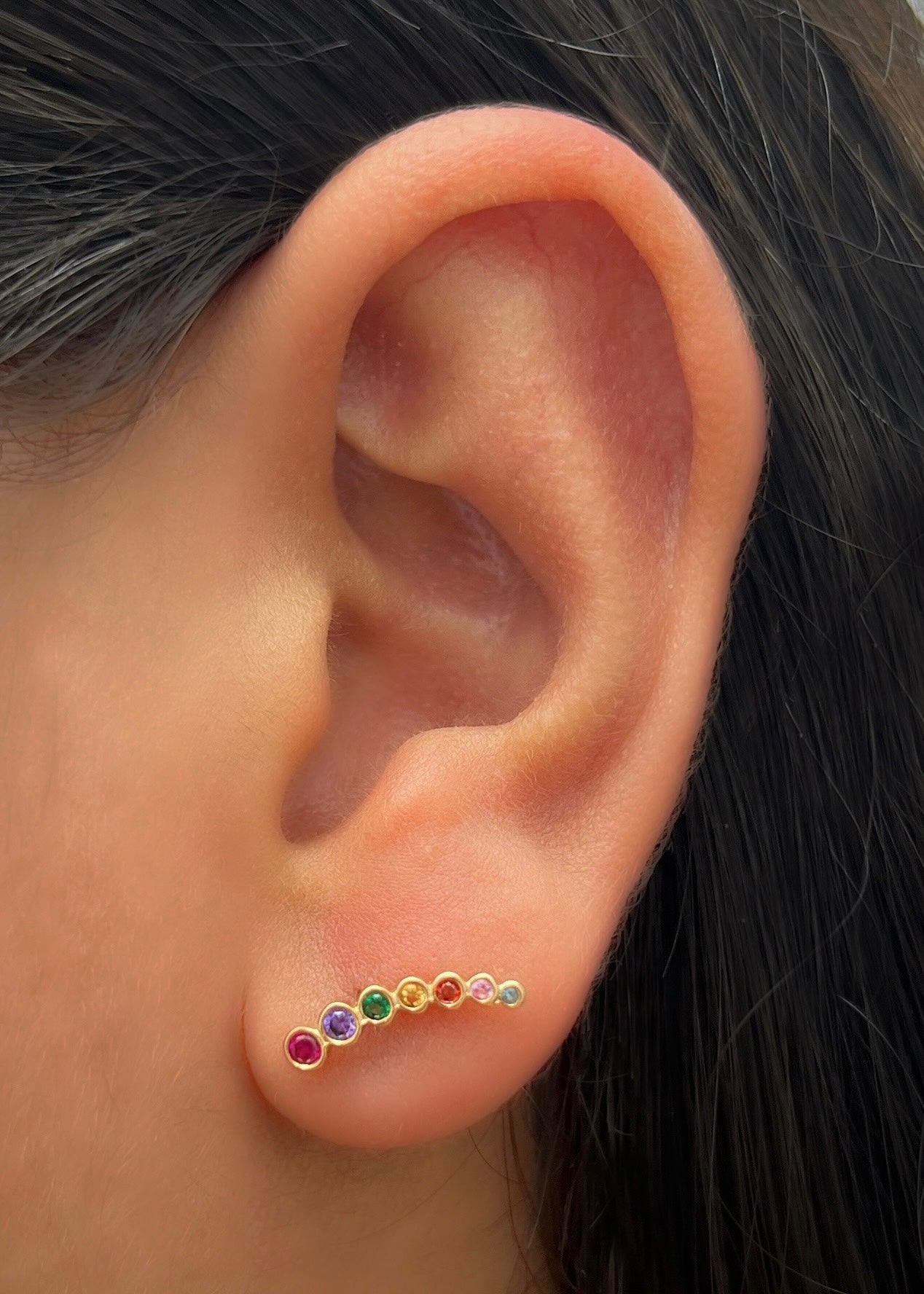 Topos con swarovski multicolor 1.2gr / Largo 1.5cm / Oro Amarillo Nac B