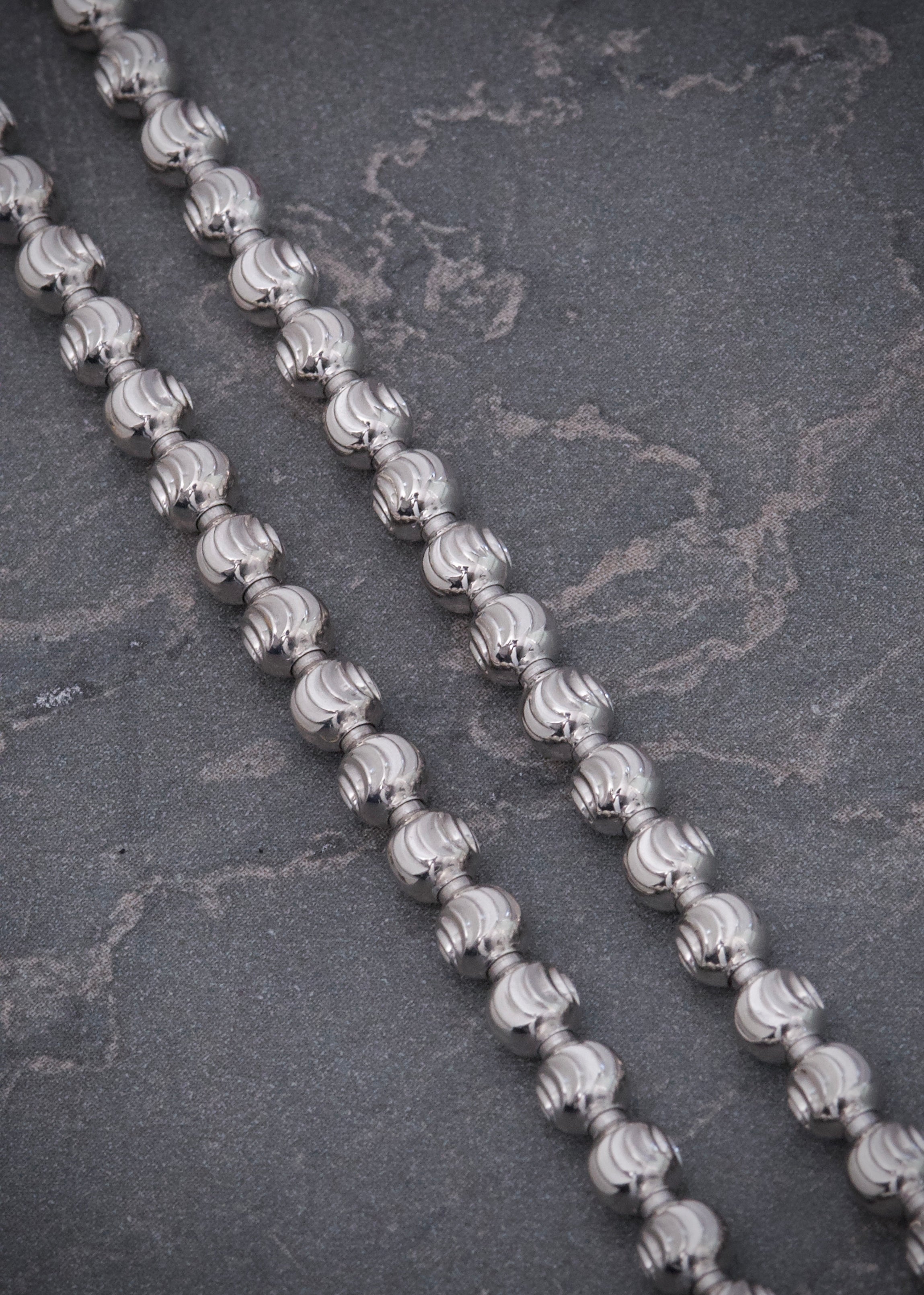 Cadena militar diamantado luna 4mm 21.6gr / Largo 50cm / Oro Blanco (Joya)*