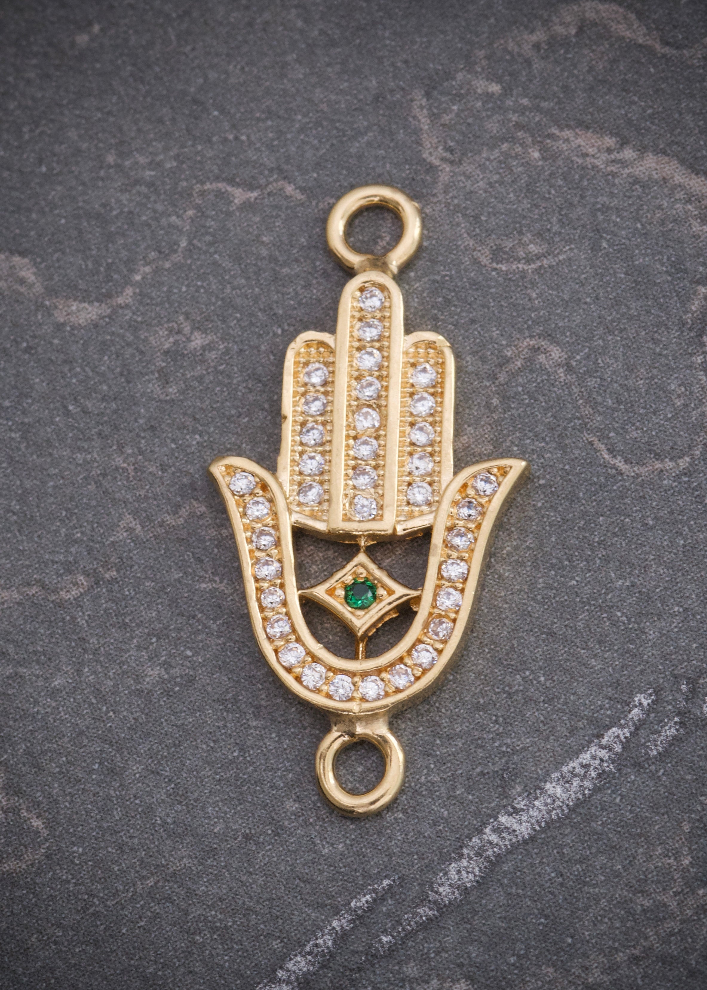 Herraje mano hs con swarovski verde y blanco 1.9gr / Largo 2.5cm / Oro Amarillo Nac B