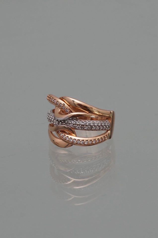 Anillo con swarovski blanco 5.7gr / TALLA 6 1/2 / Oro Rosado Nac P