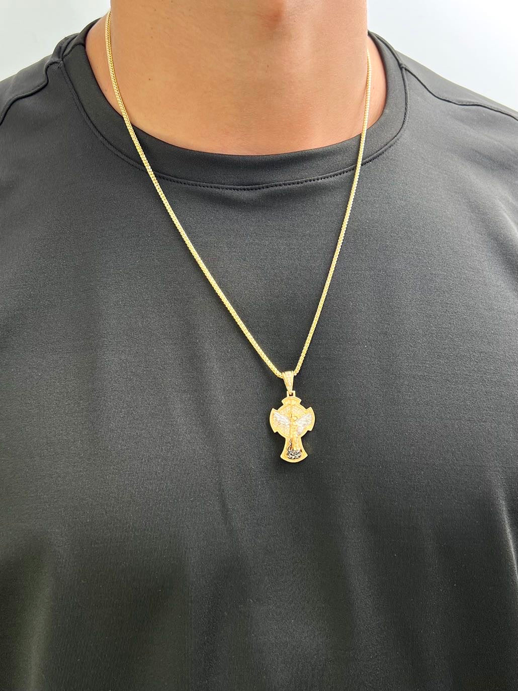 Dije arcangel san miguel con swarovski blanco 7.7gr / Largo 4cm / Oro Amarillo Nac P