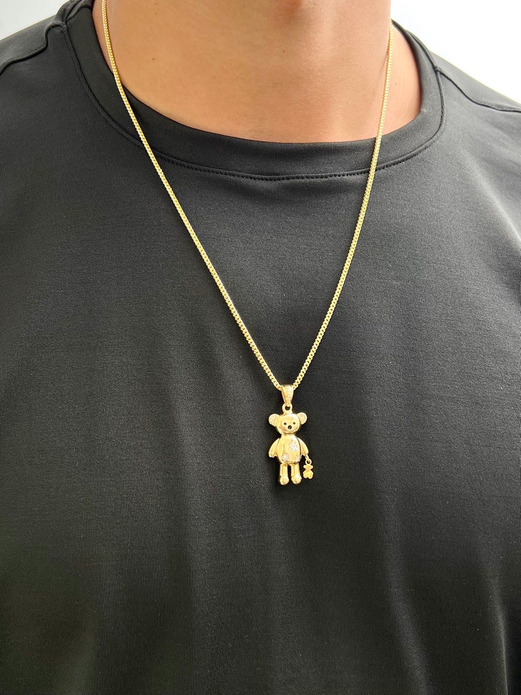 Dije oso con swarovski blanco 7.65gr / Largo 4cm / Oro Amarillo Nac P