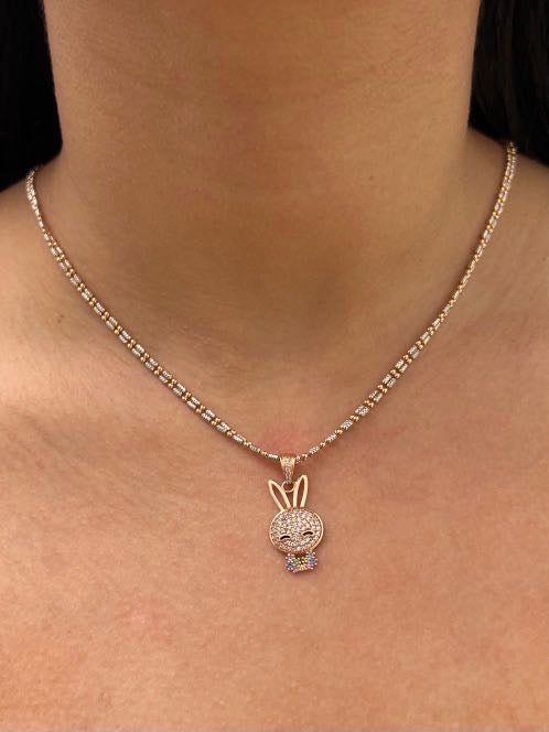 Dije conejo con swarovski 2.45gr / Largo 2.7cm / Oro Rosado Nac P