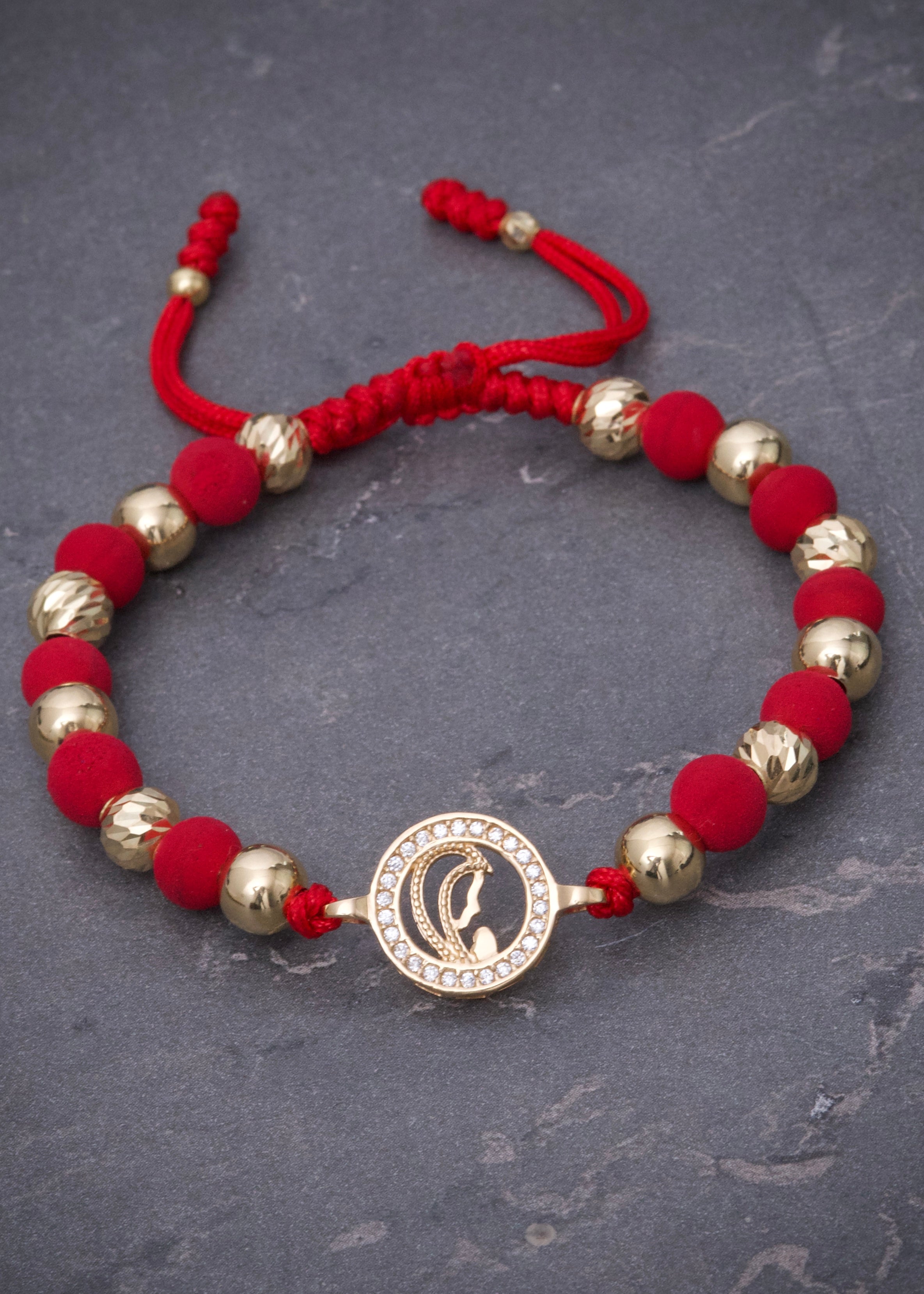 Pulsera en hilo rojo con herraje virgen maria 3.85gr / Oro Amarillo (Joya) M