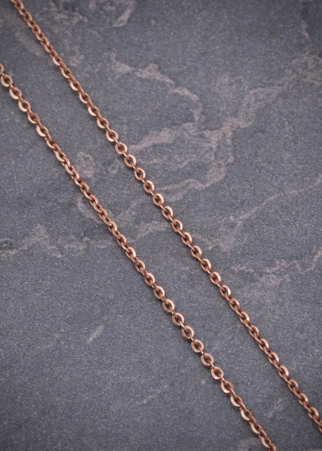 Cadena Aro Seguido 1.8gr / 45cm / 1mm — Oro Rosado