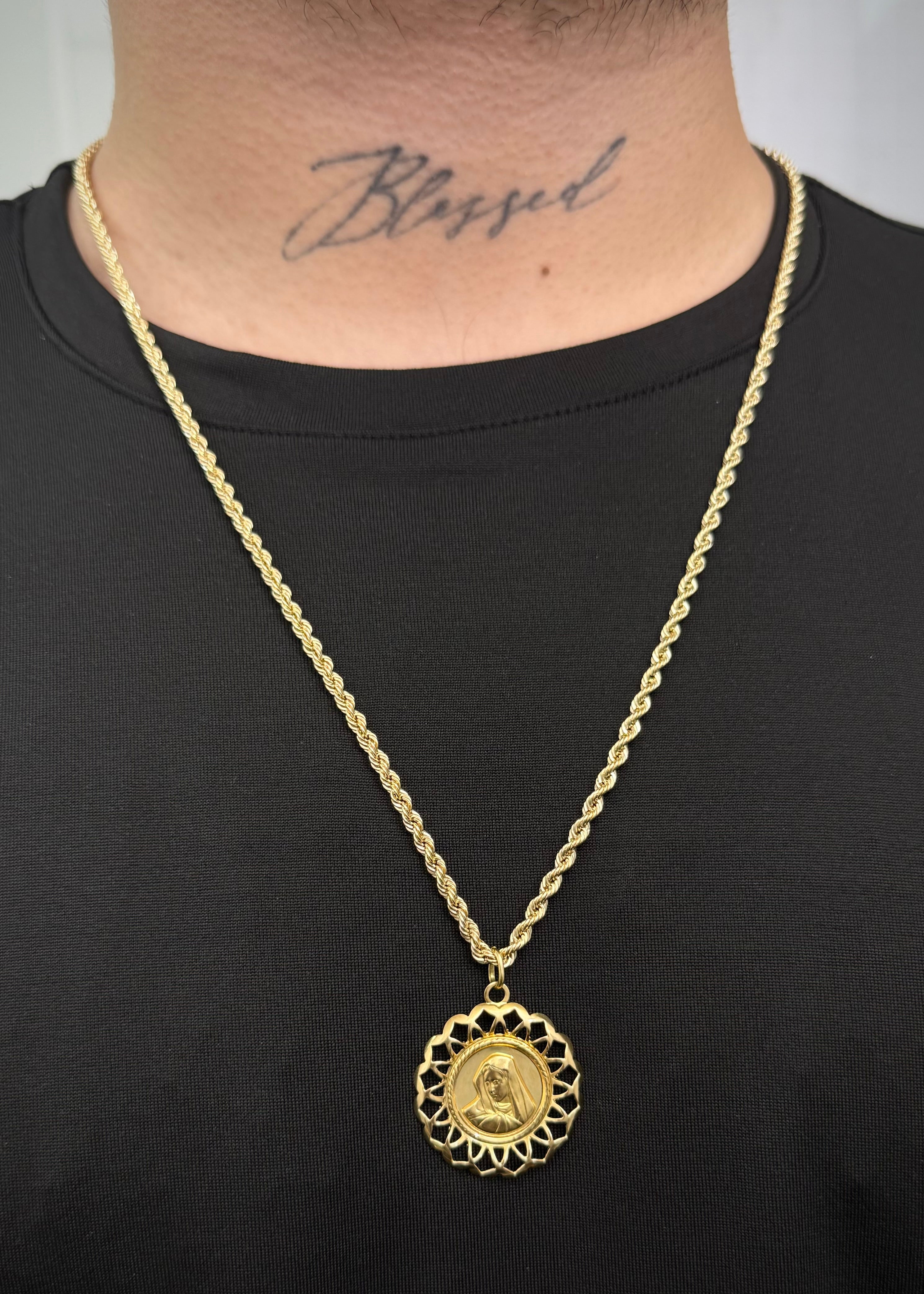 Dije Virgen 4.7gr / 3.8cm / 30mm — Oro Amarillo