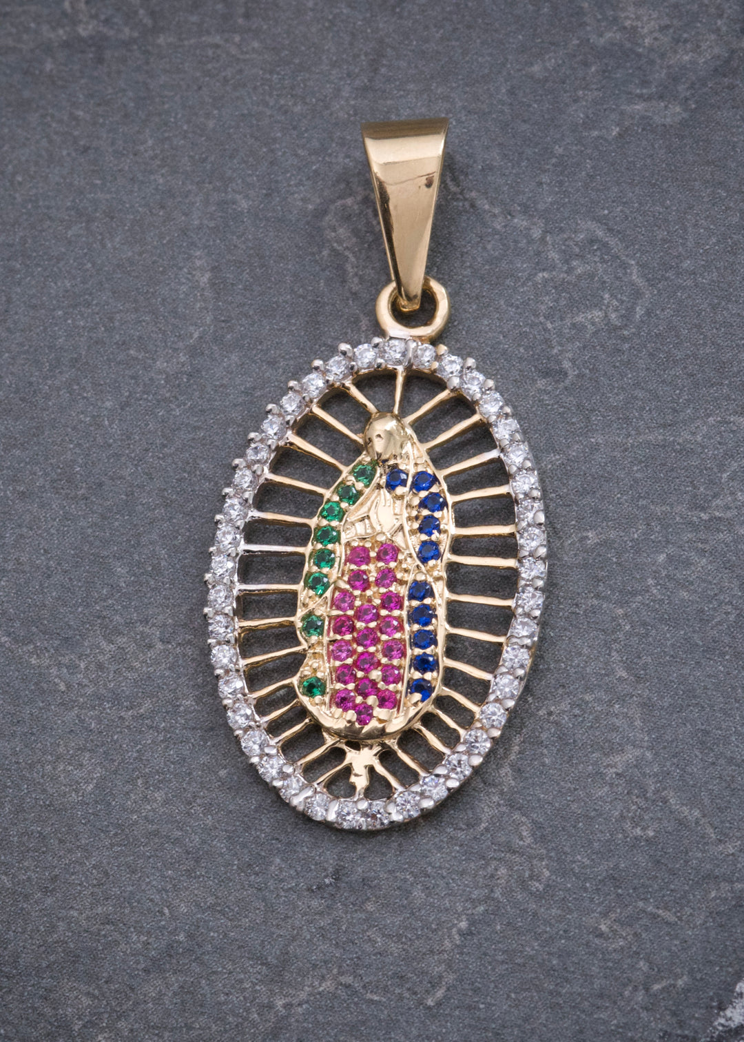 Dije Virgen de Guadalupe con Swarovski 2.6gr / 3.7cm / 17mm — Oro Amarillo