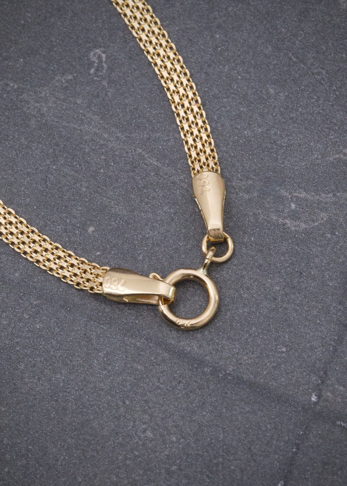 Cadena China 4.7gr / 45cm / 2.8mm — Oro Amarillo
