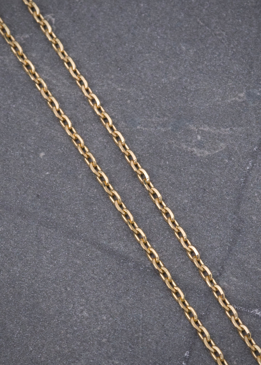 Cadena Aro Seguido 3.1gr / 45cm / 1.5mm — Oro Amarillo