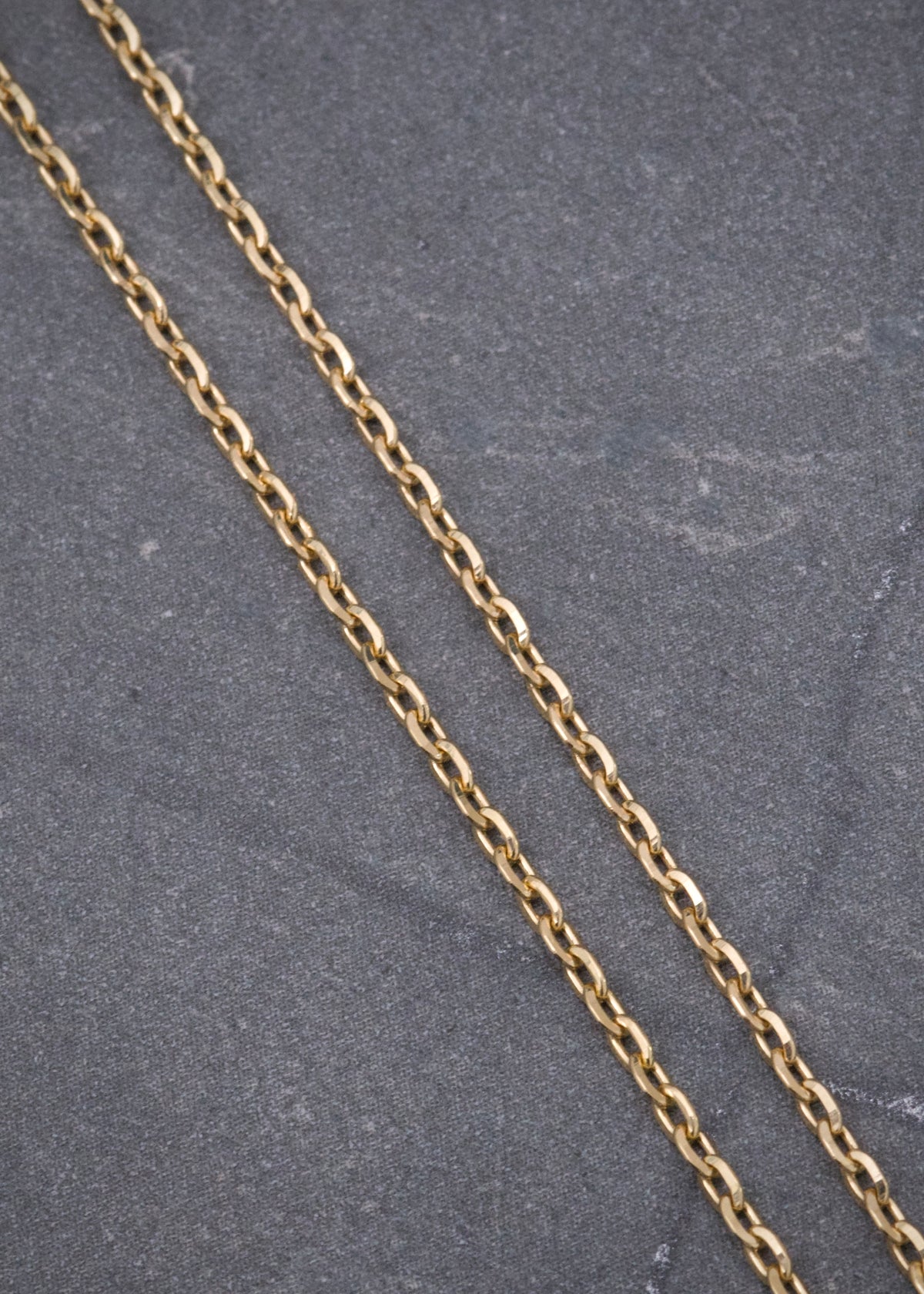 Cadena Aro Seguido 3.1gr / 45cm / 1.5mm — Oro Amarillo