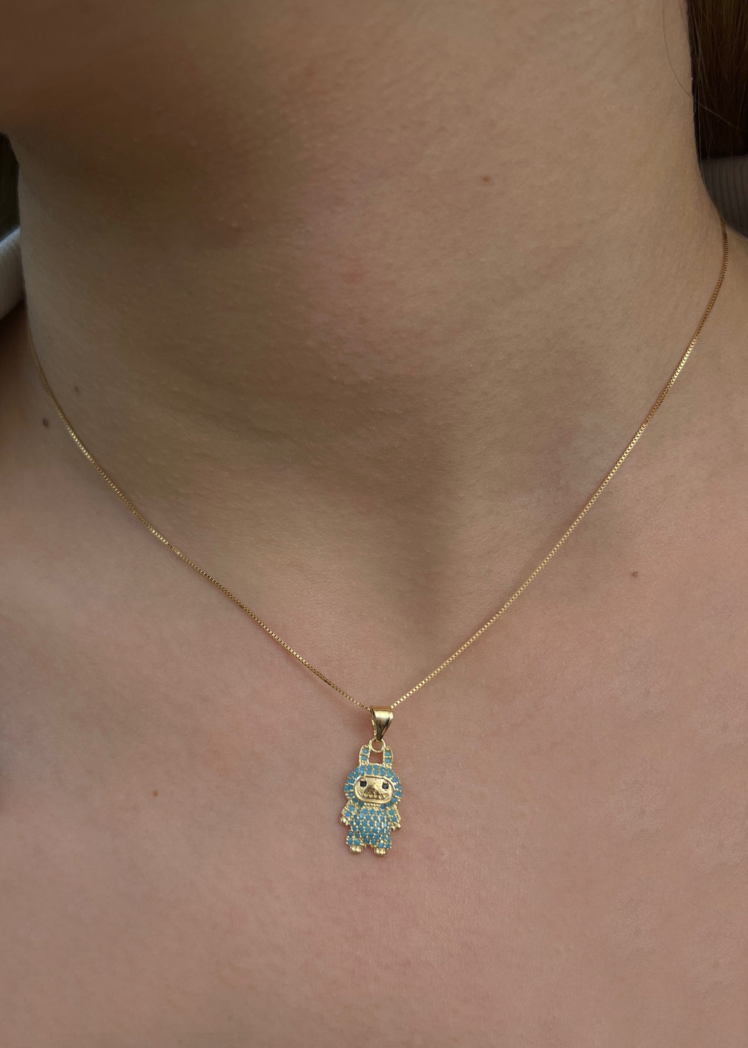 Dije labubu 1.2gr / Largo 2.1cm — Oro Amarillo