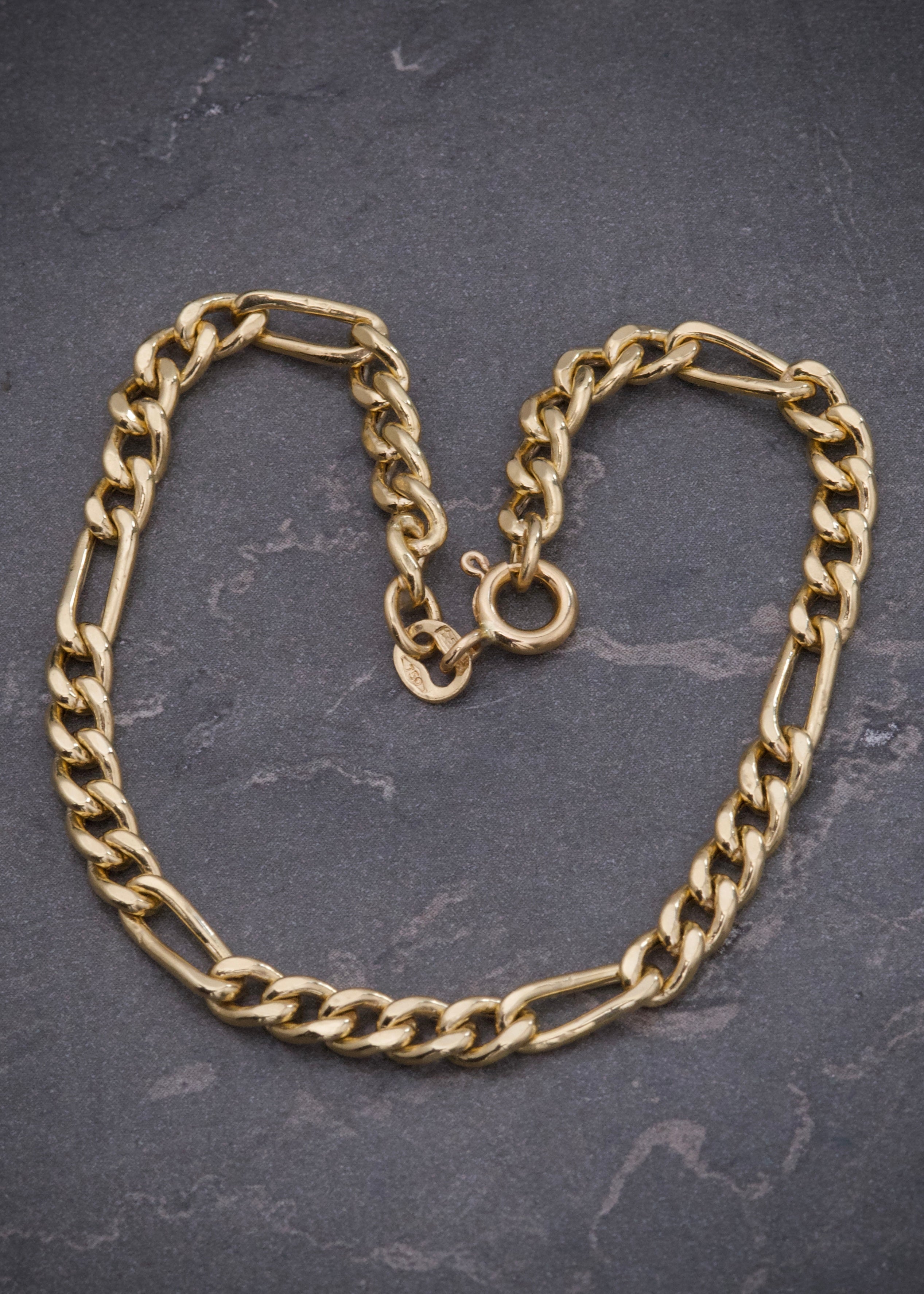 Pulso figaro 3.7gr / Largo 18cm — Oro Amarillo