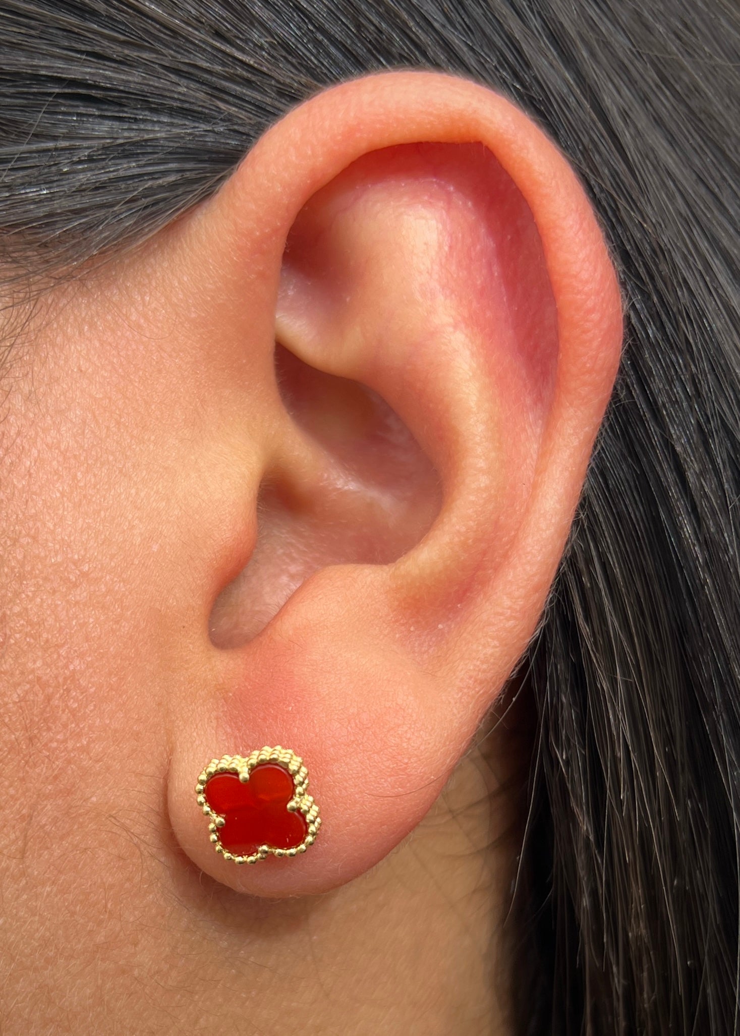Topos Lucky Clover Piedra Roja 3gr / 0.8cm / 8mm — Oro Amarillo