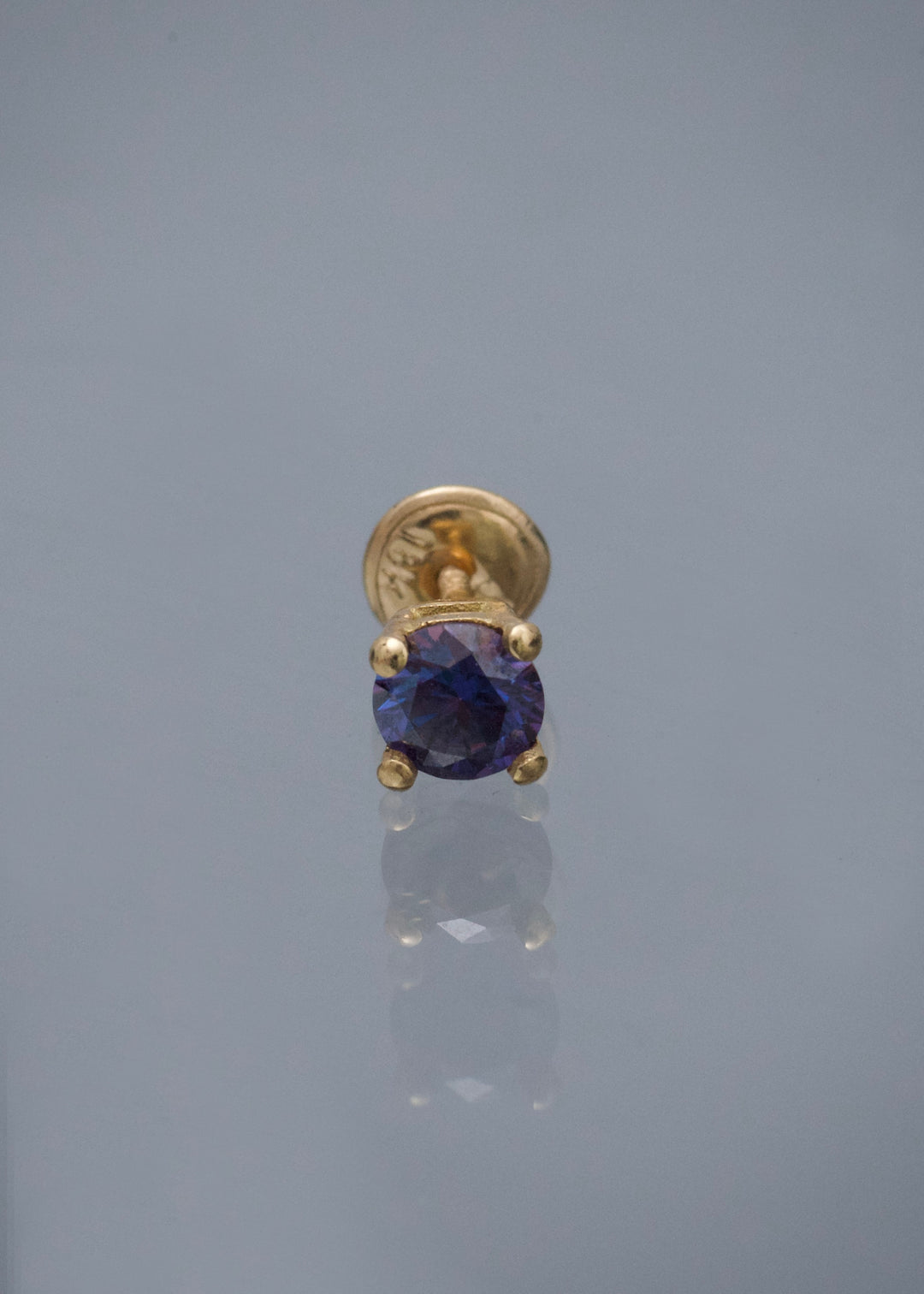 Unidad de Topo con 45pts de Moissanita 0.6gr / 0.5cm / 5mm — Oro Amarillo