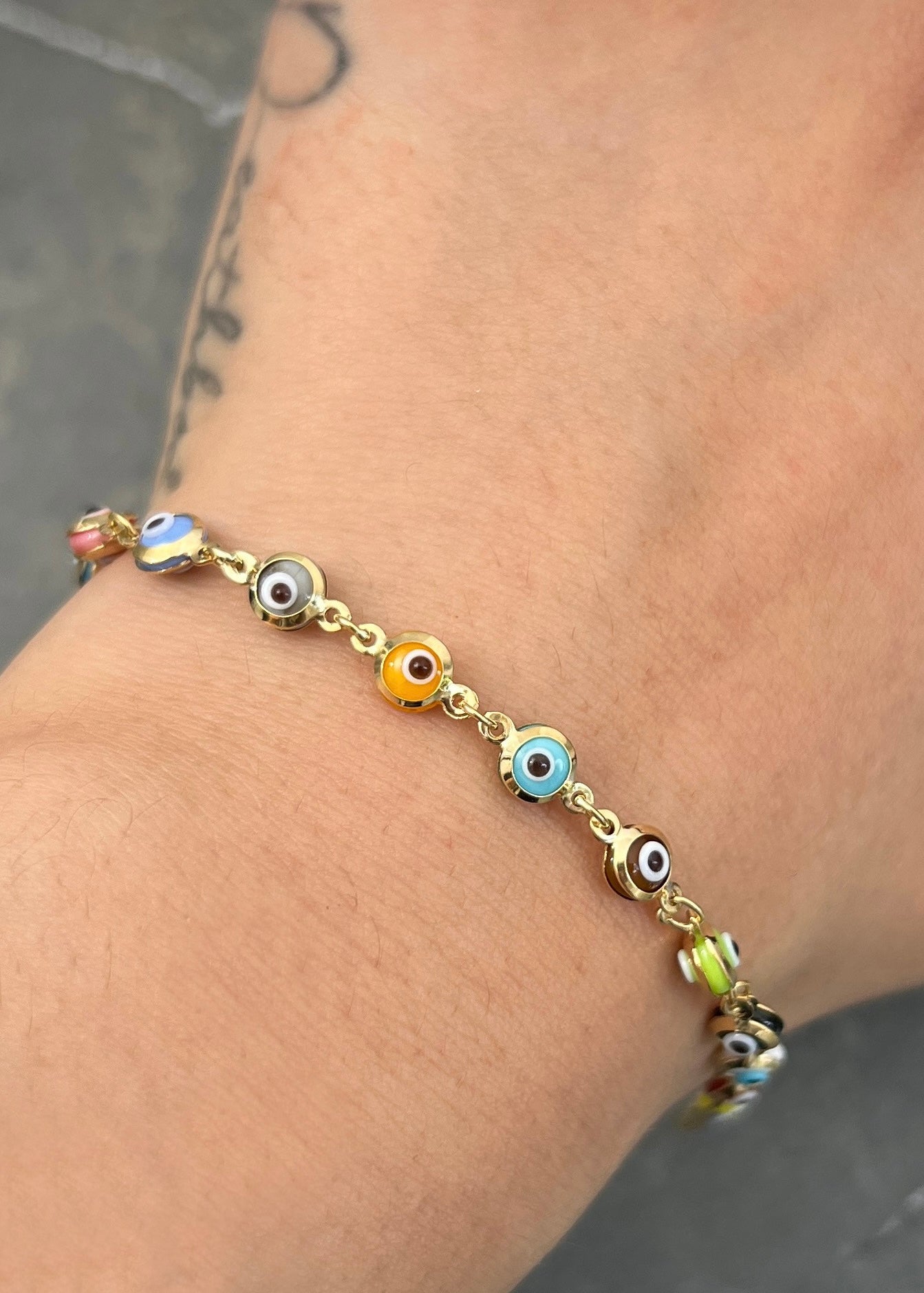 pulso de Ojo Turco 4gr / 18.5cm — Oro Amarillo