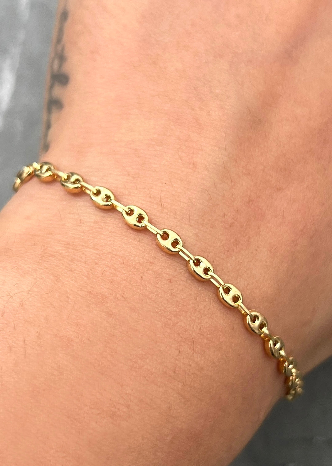 Pulso Gc 2.3gr / 18.5cm / 3.2mm — Oro Amarillo