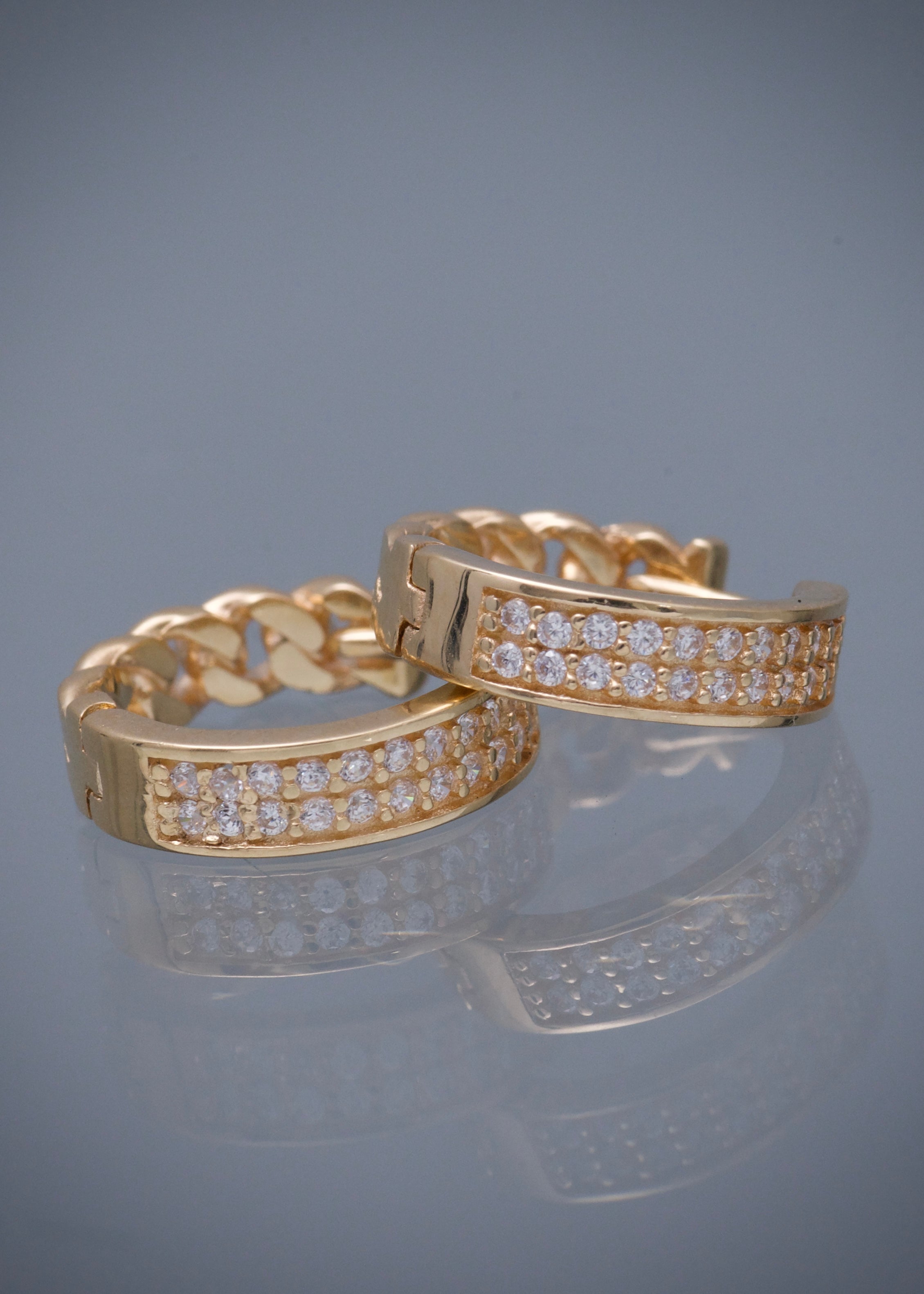 Candongas con swarovski blanco 3gr / Largo 1.2cm / Oro Amarillo Nac B