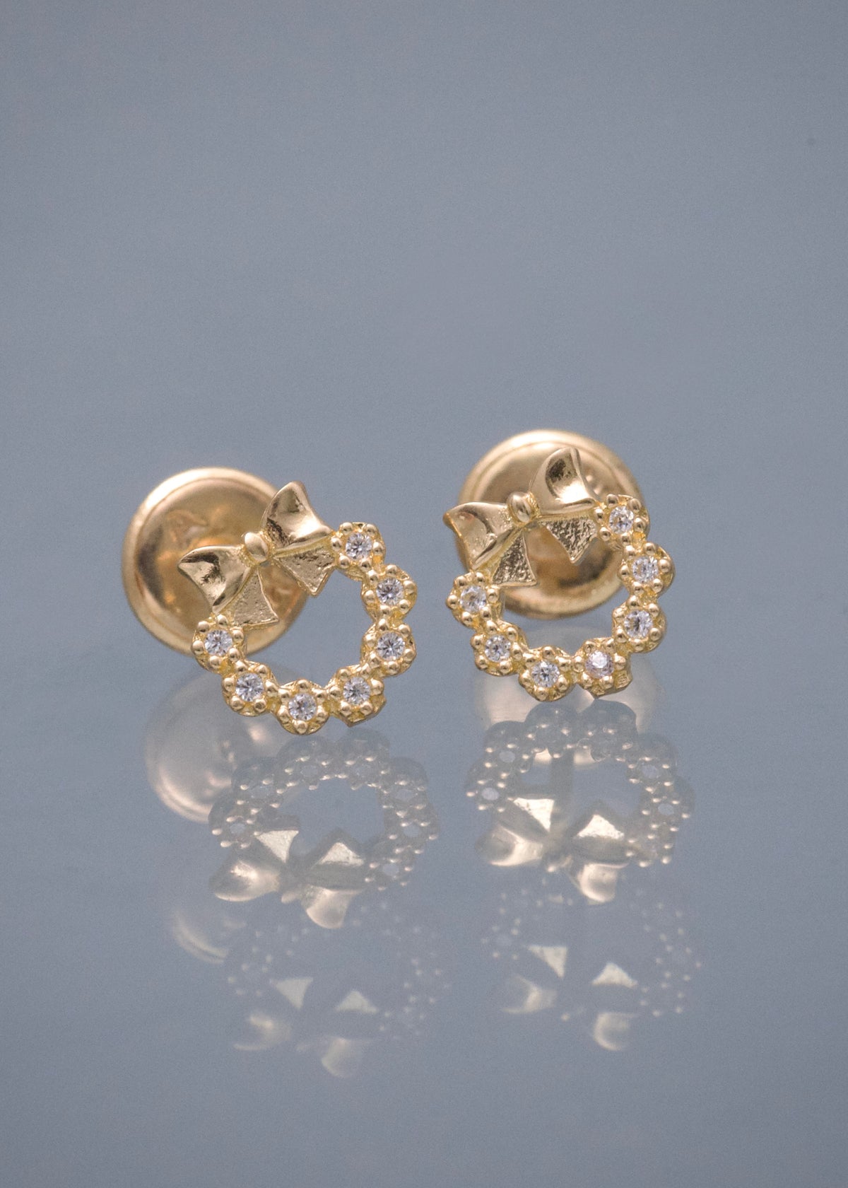 Topos Moño con Swarovski Blanco 0.8gr / 0.6cm / 6.3mm — Oro Amarillo