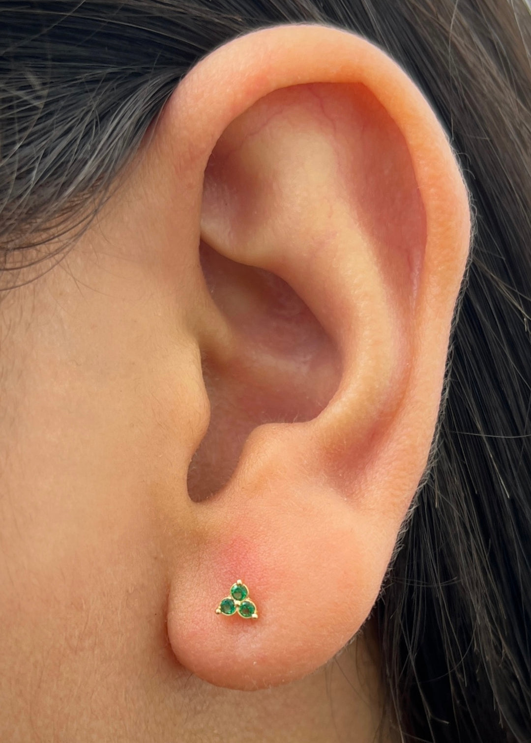 Topos con Swarovski Verde 0.5gr / 0.4cm / 4mm — Oro Amarillo