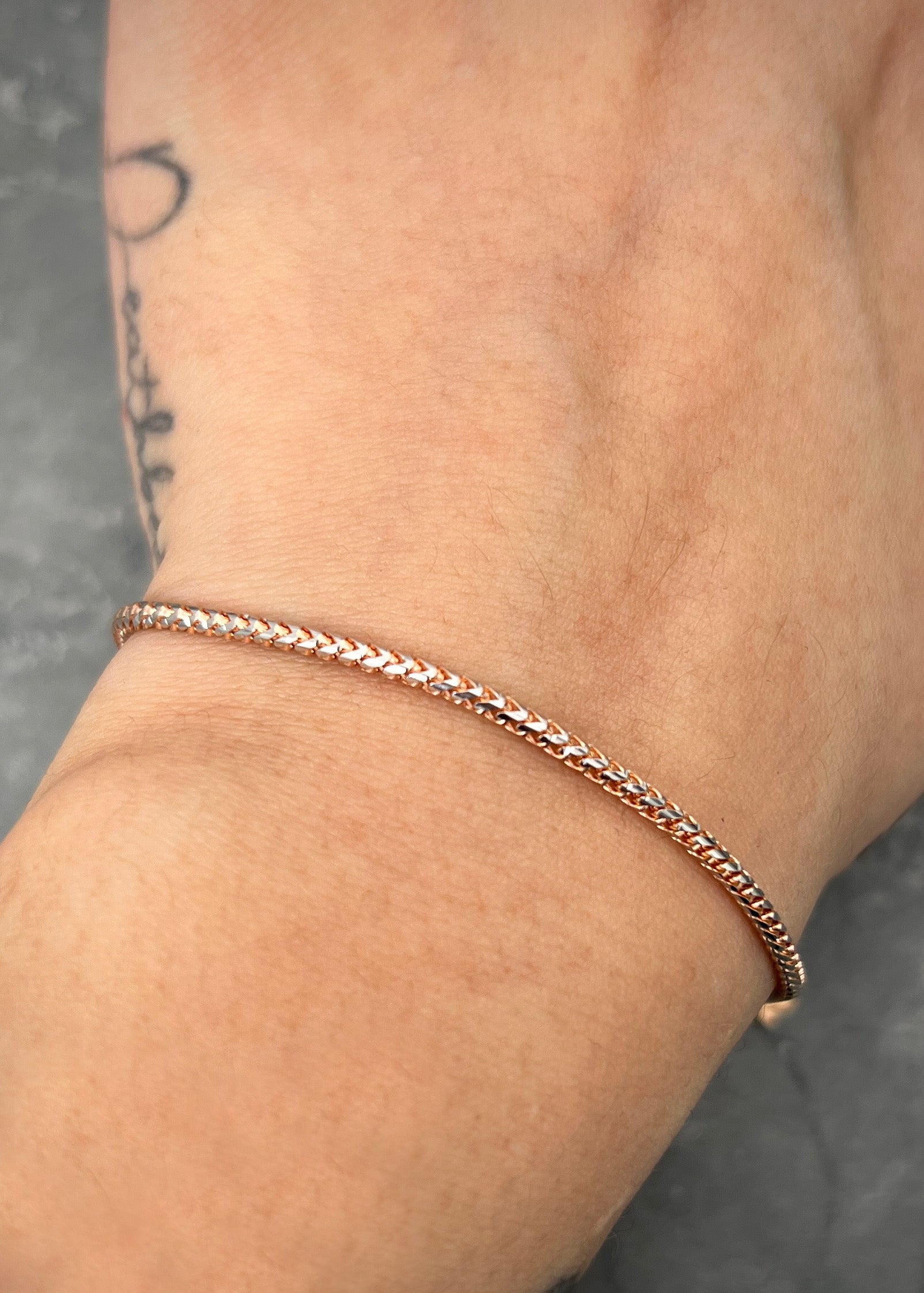 Pulso franco con pave 5.05gr / Largo 19cm / Oro Rosado italy +3 M