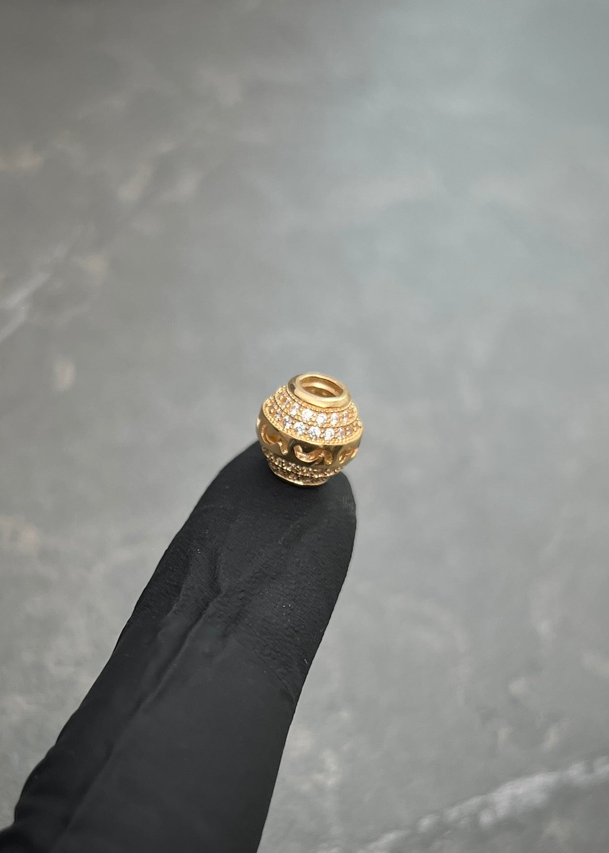 Herraje con Swarovski Blanco 1.8gr / 0.8cm / 9.3mm — Oro Amarillo