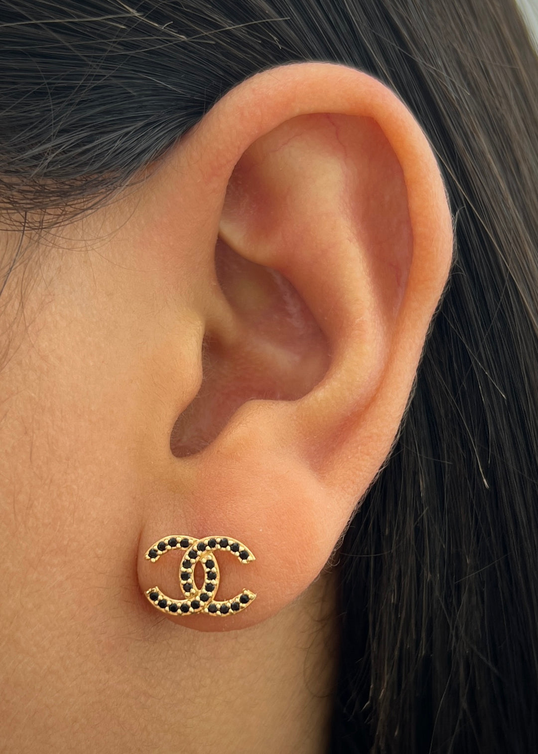 Topos ch con Swarovski Negro 1.95gr / 0.8cm / 11mm — Oro Amarillo