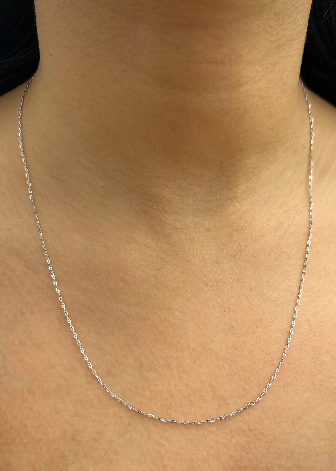 Cadena Escalera 1.45gr / 50cm / 1.1mm — Oro Blanco