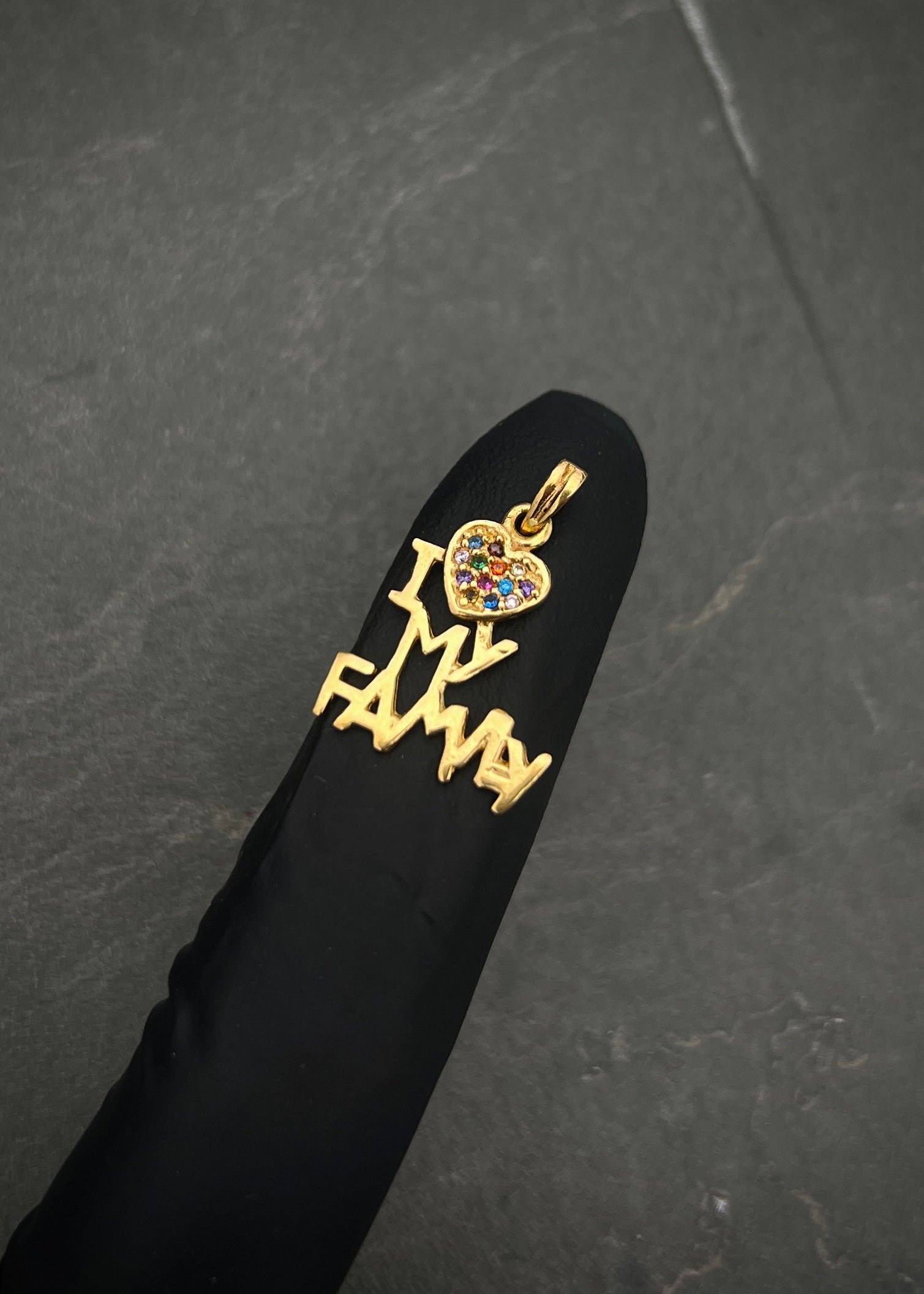 Dije de familia 1.55gr / Oro Amarillo Nac P