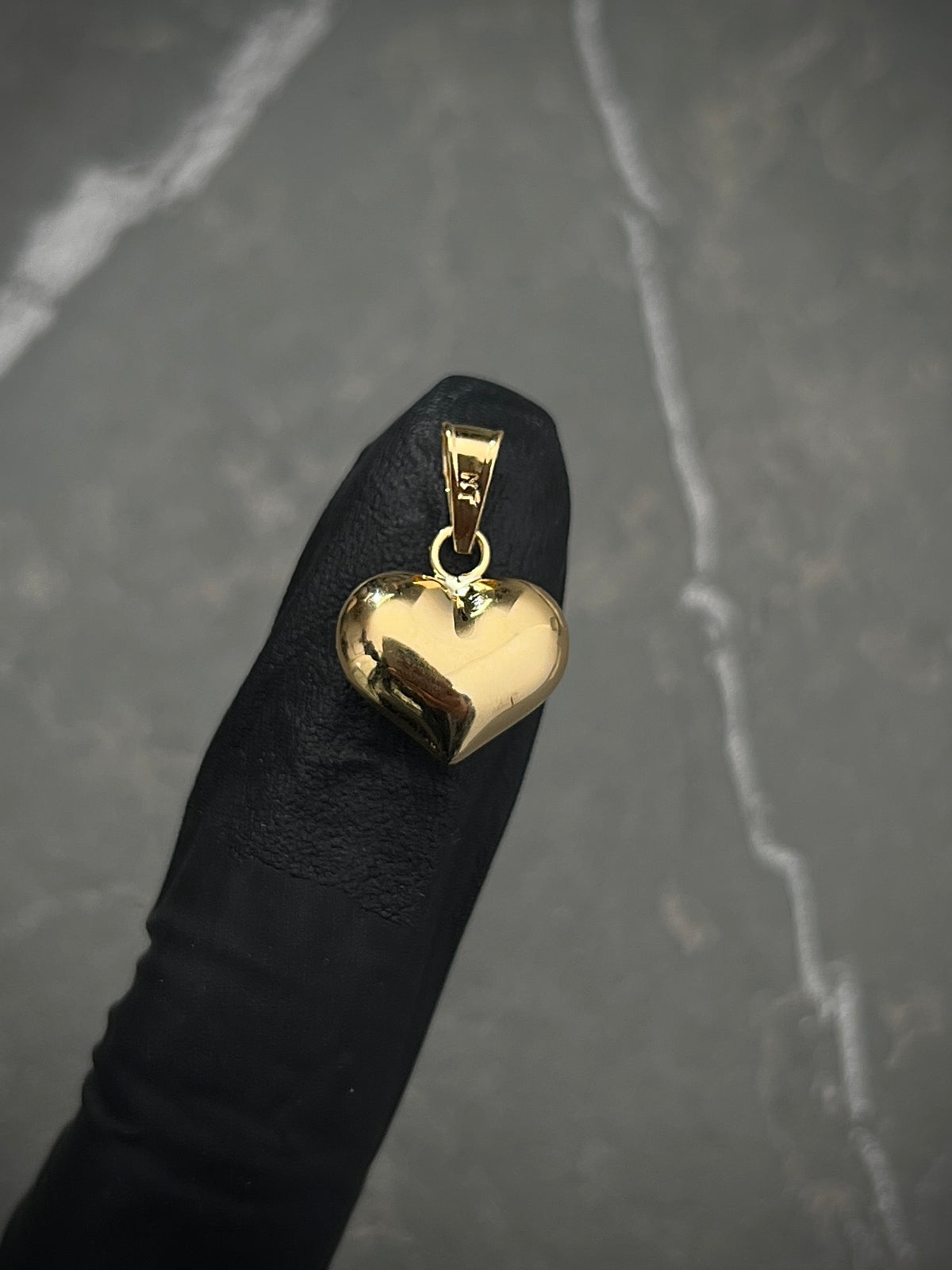 Dije Corazon 0.45gr / 1.5cm / 9.8mm — Oro Amarillo