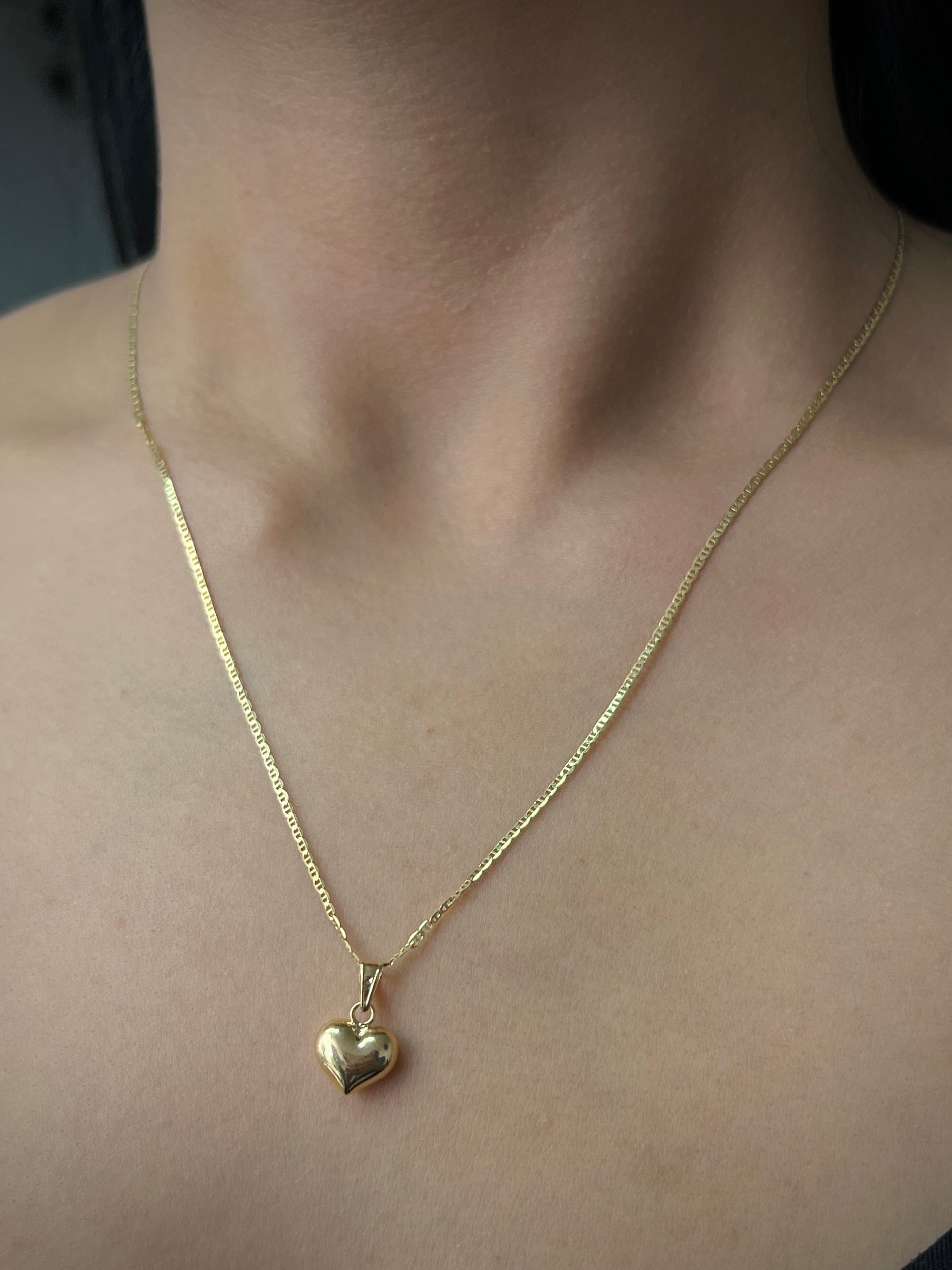 Dije corazon liso 0.5gr / Largo 1.5cm — Oro Amarillo