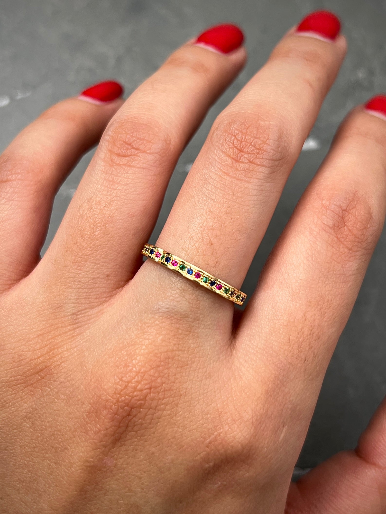 Anillo Swarovski MULticolor 1.75gr / TALLA 6 1/2 / Oro Amarillo Nac P