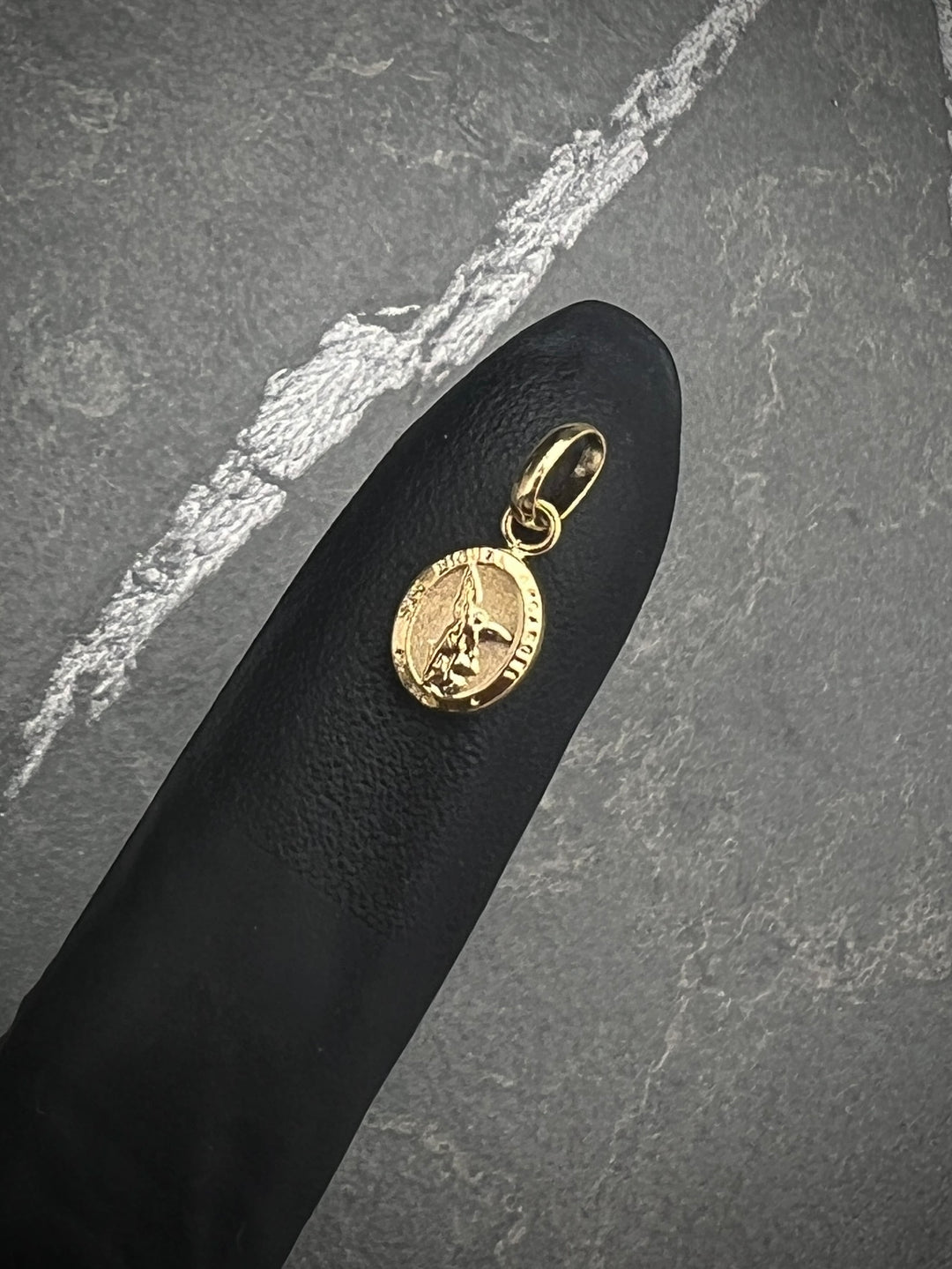 Dije arcangel san miguel 0.35gr / Largo 1.5cm — Oro Amarillo