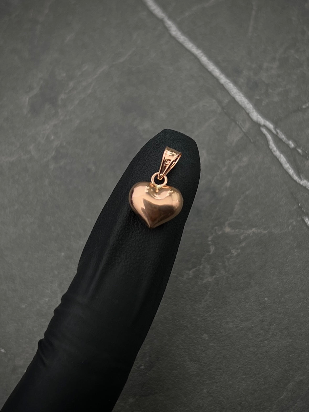 Dije de corazon 0.5gr / Largo 1.5cm / Oro Rosado Nac M