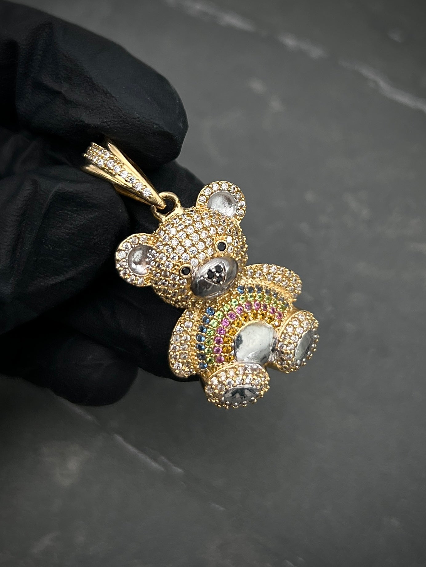 Dije oso arcoiris con swarvski multicolor 8.1gr / 4cm / Oro Amarillo Nac M