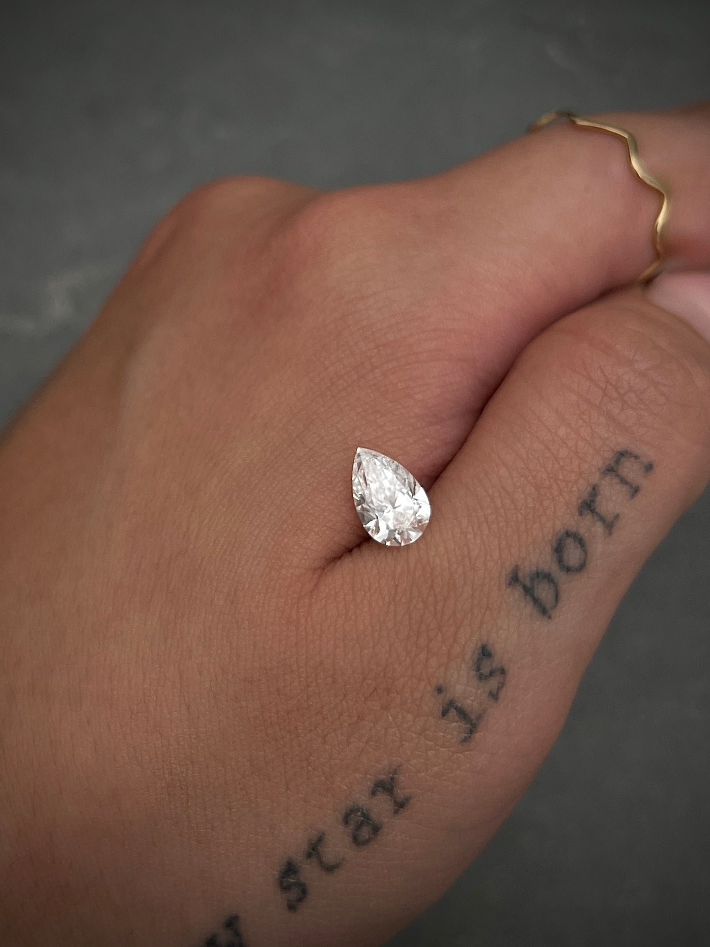 Diamante Blanco Pera 103Pts  (Joya) B