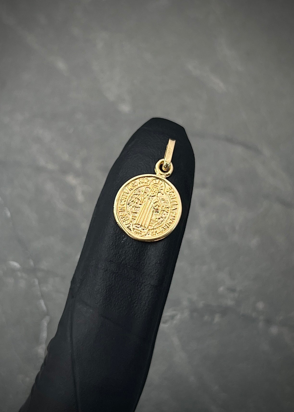 Dije san benito 0.95gr / Largo 1.8cm / Oro Amarillo Nac*