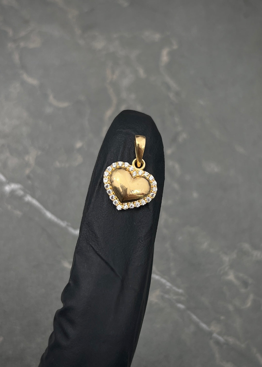 Dije corazon con swarovski blanco 1.3gr / Largo 1.6cm — Oro Amarillo