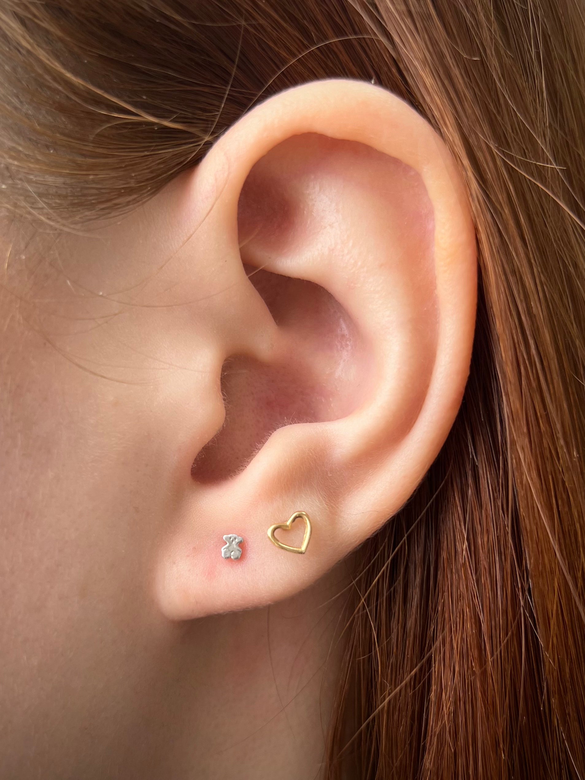 Topos De mini Oso TH Liso 0.45gr / Largo 0.3cm / Oro Blanco Nac M