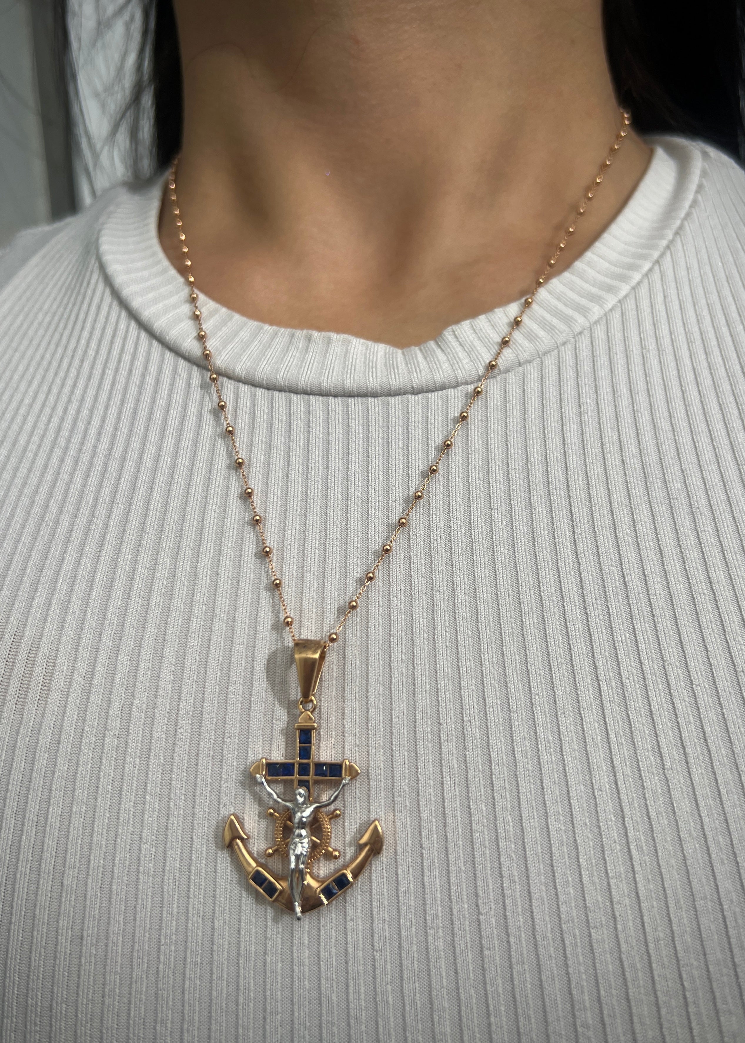 Dije de ancla con jesus 6.5gr / 4cm / Dos Oros Nac B