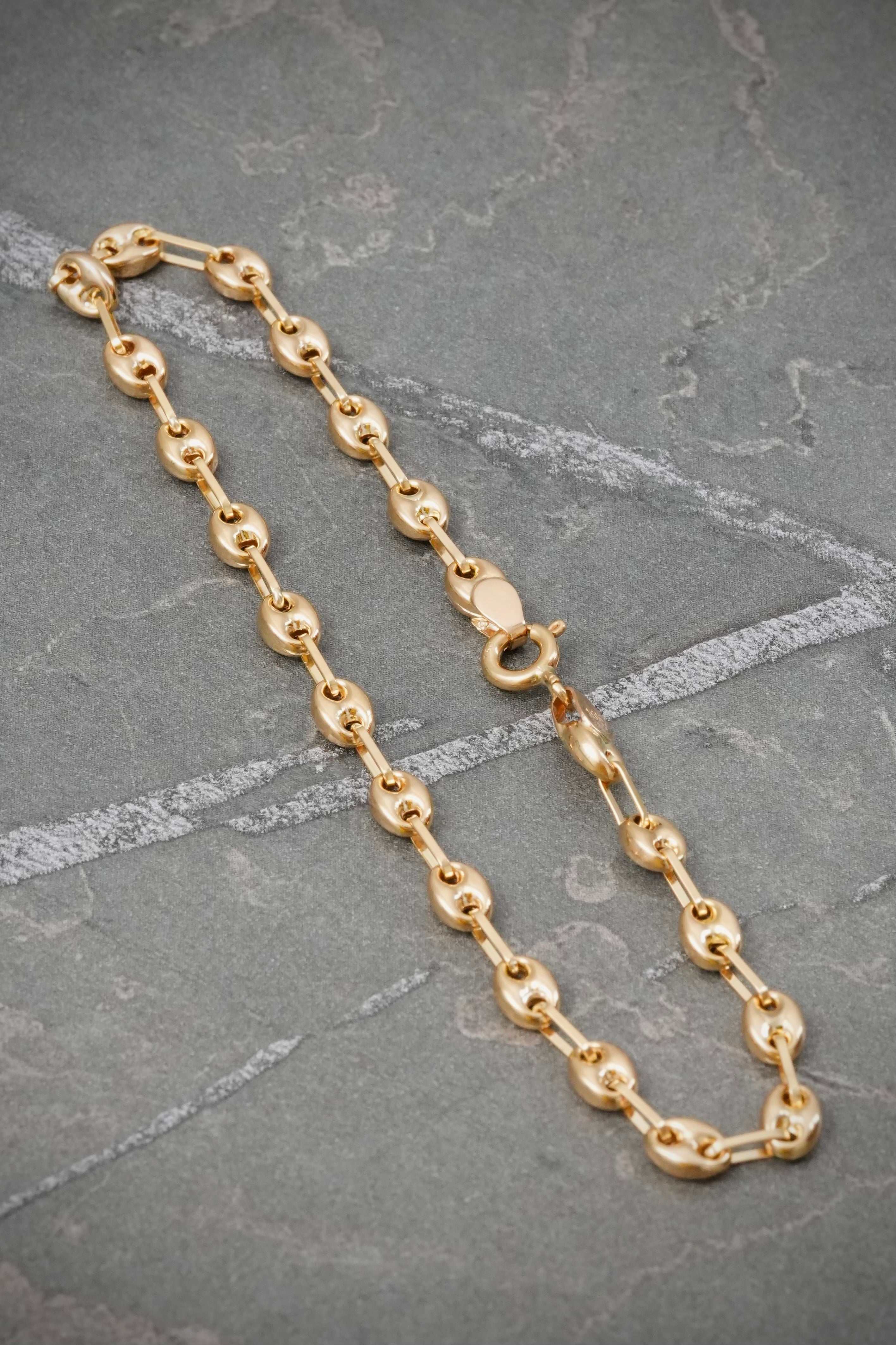 Pulso Gc 2.55gr / 18cm / 3.7mm — Oro Amarillo
