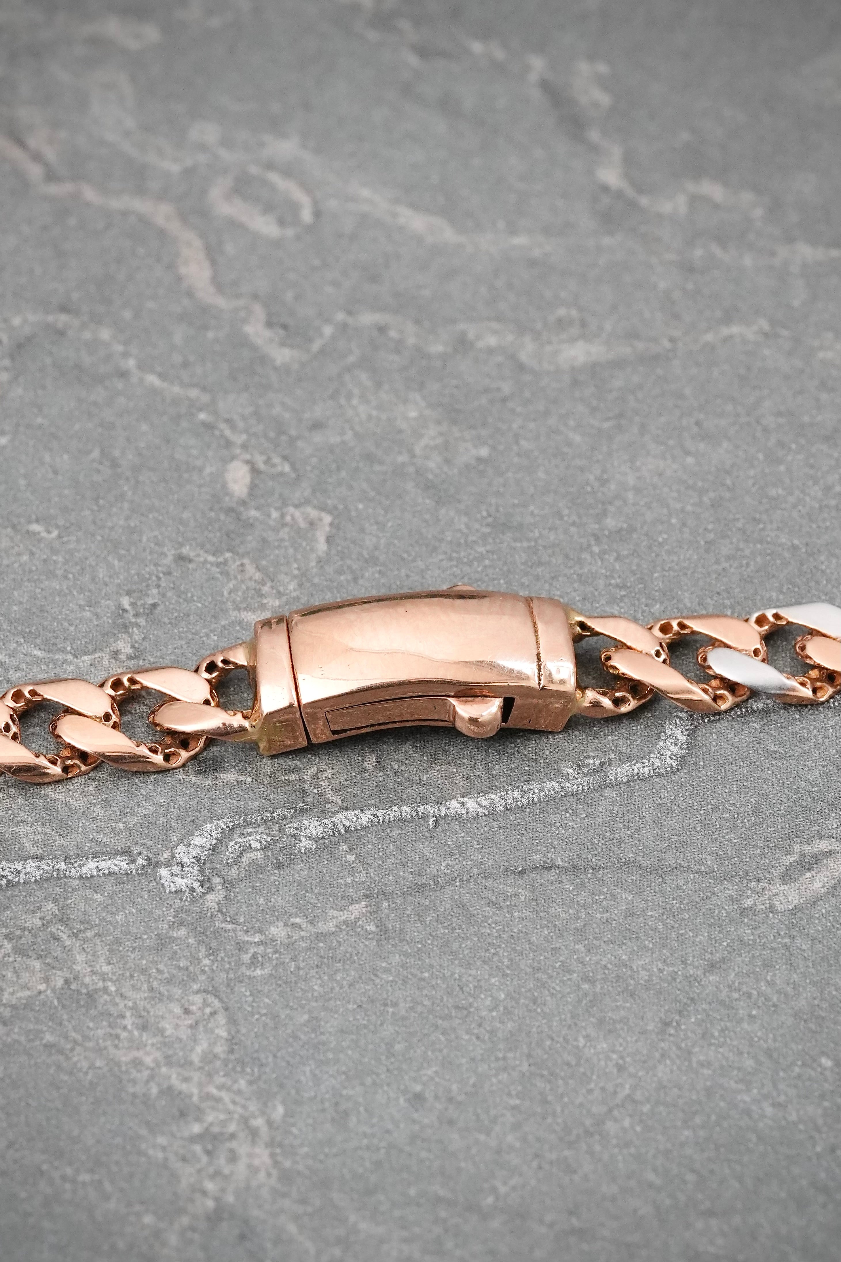 Cadena Cubana 16.15gr / 50cm / 5.4mm — Dos Oros