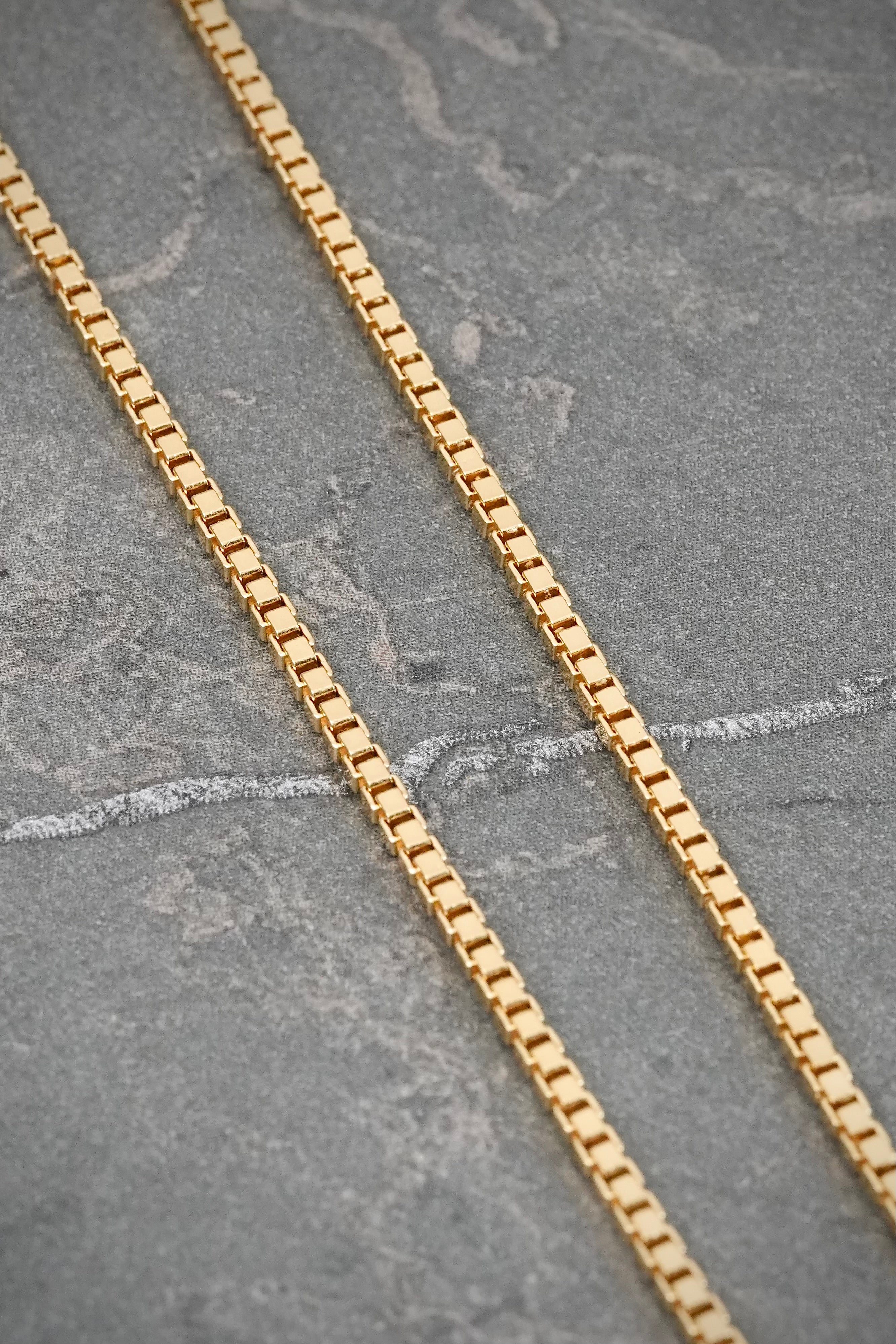 Cadena Veneciana 4.75gr / 50cm / 1.6mm — Oro Amarillo