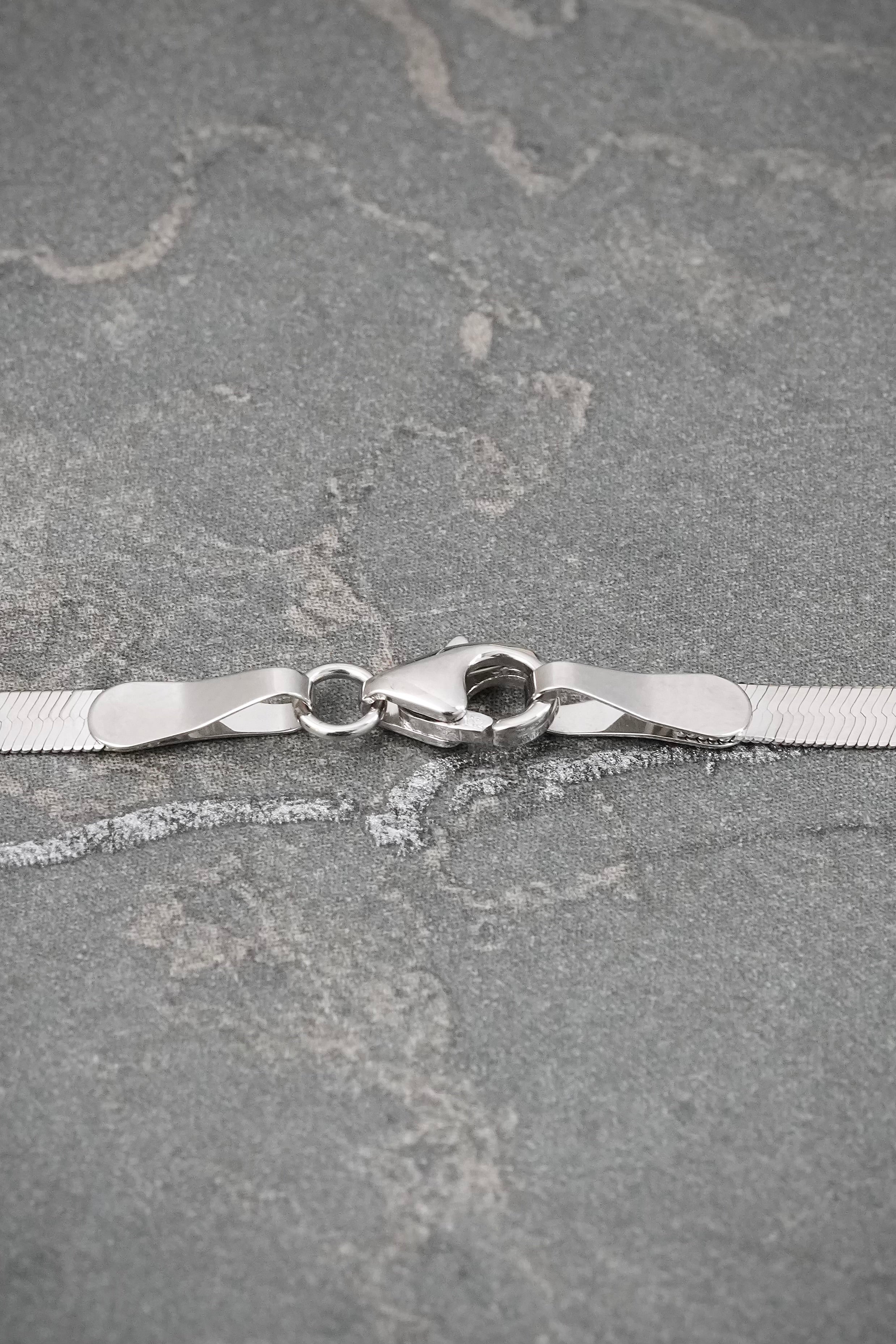 Cadena Espejo 4.9gr / 45cm / 2.8mm — Oro Blanco
