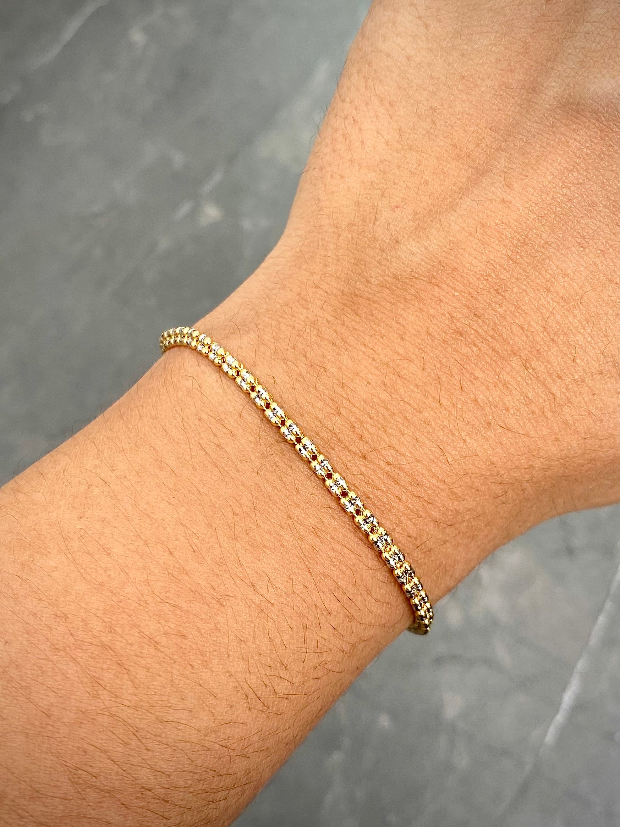 Pulso Canutillo 5gr / 19cm / 2.5mm — Dos Oros