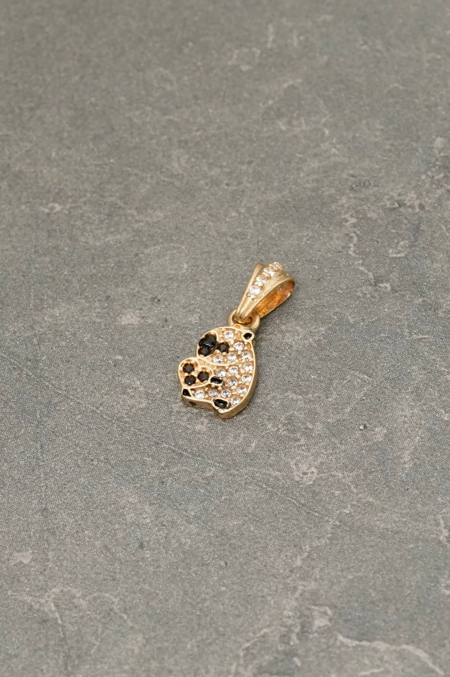 Dije capibara con swarovski negro y blanco 0.8gr / Largo 1.5cm — Oro Amarillo