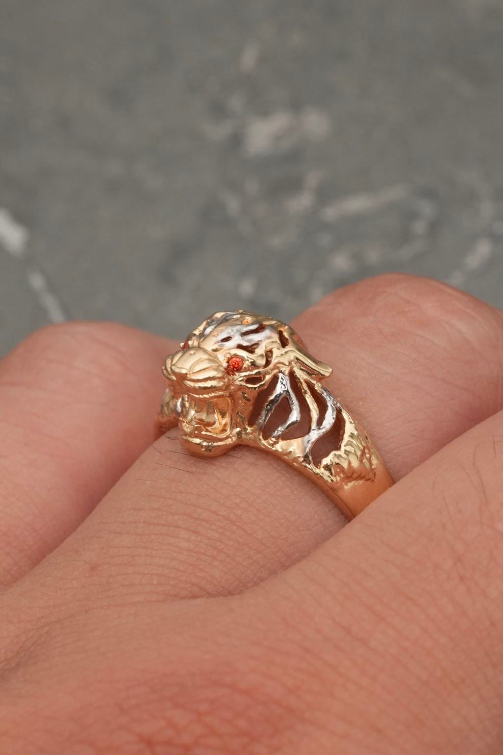 Anillo pantera con swarovski naranjado 4.5gr / TALLA 8 3/4 / Oro Amarillo Nac B