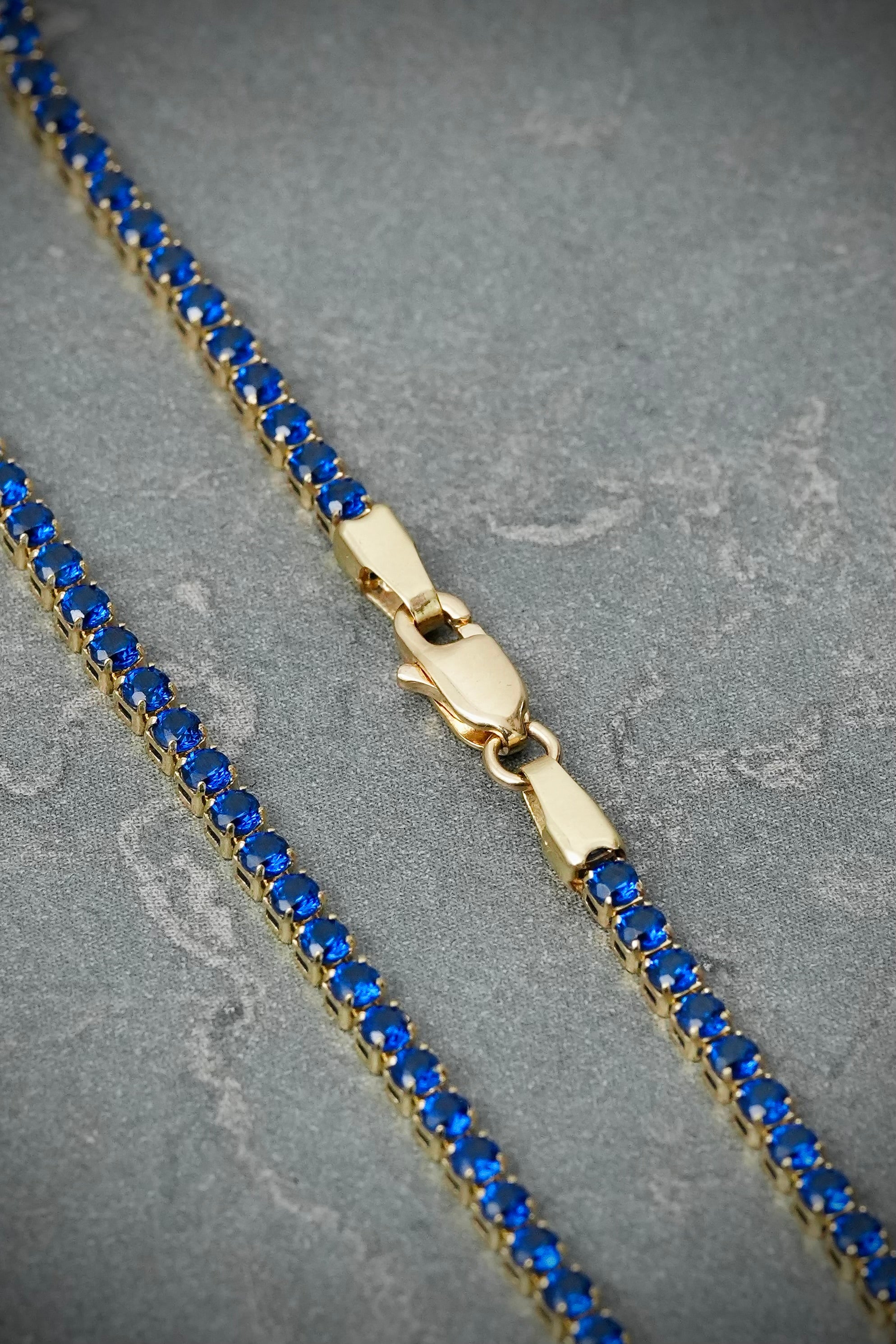 Pulso tenis con swarovski azul 1.9gr / Largo 18cm / Oro Amarillo italy +4 M